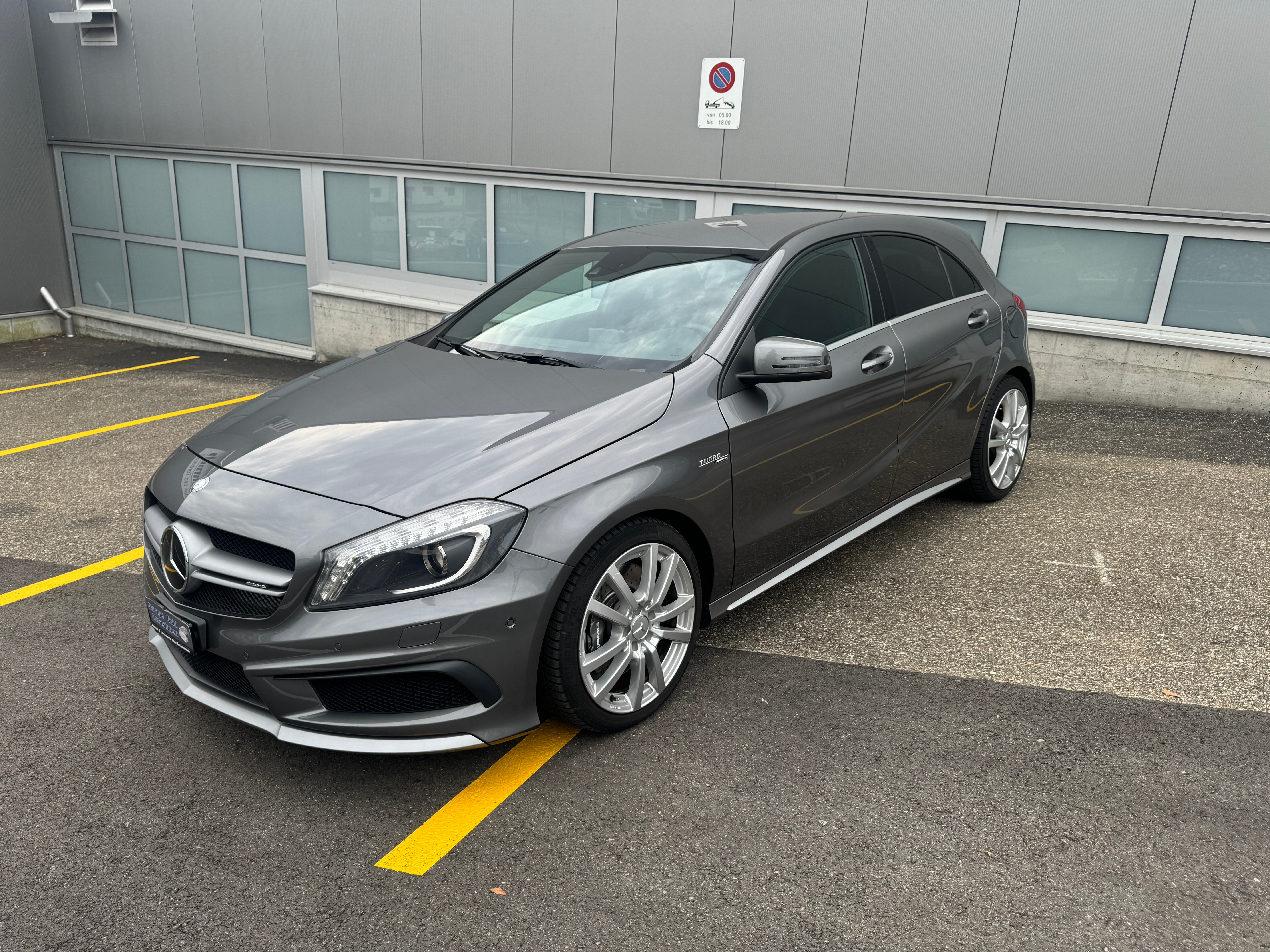 MERCEDES-BENZ A 45 AMG 4Matic Speedshift 7G-DCT