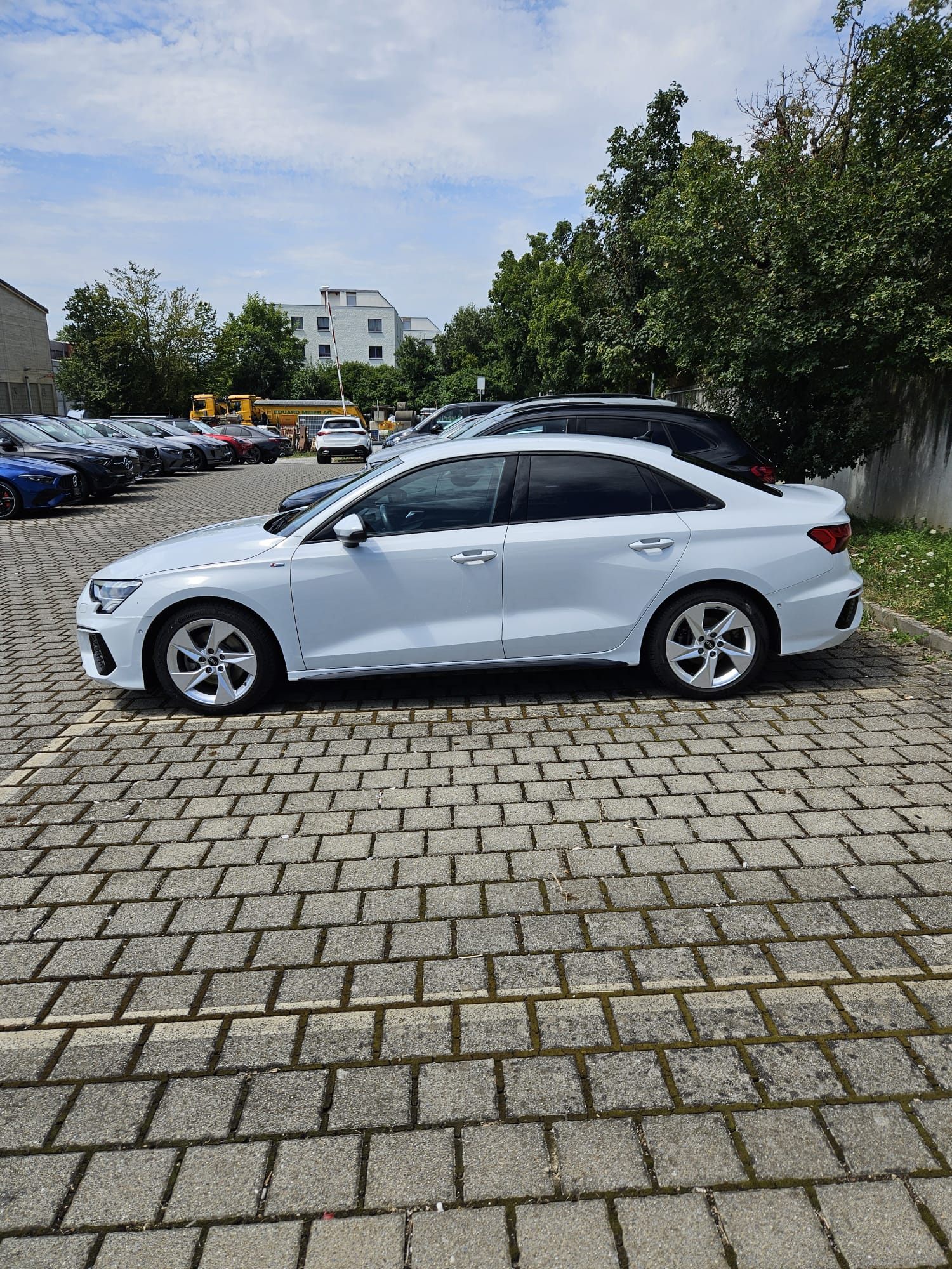 AUDI A3 Limousine 35 TFSI S-Line S-tronic