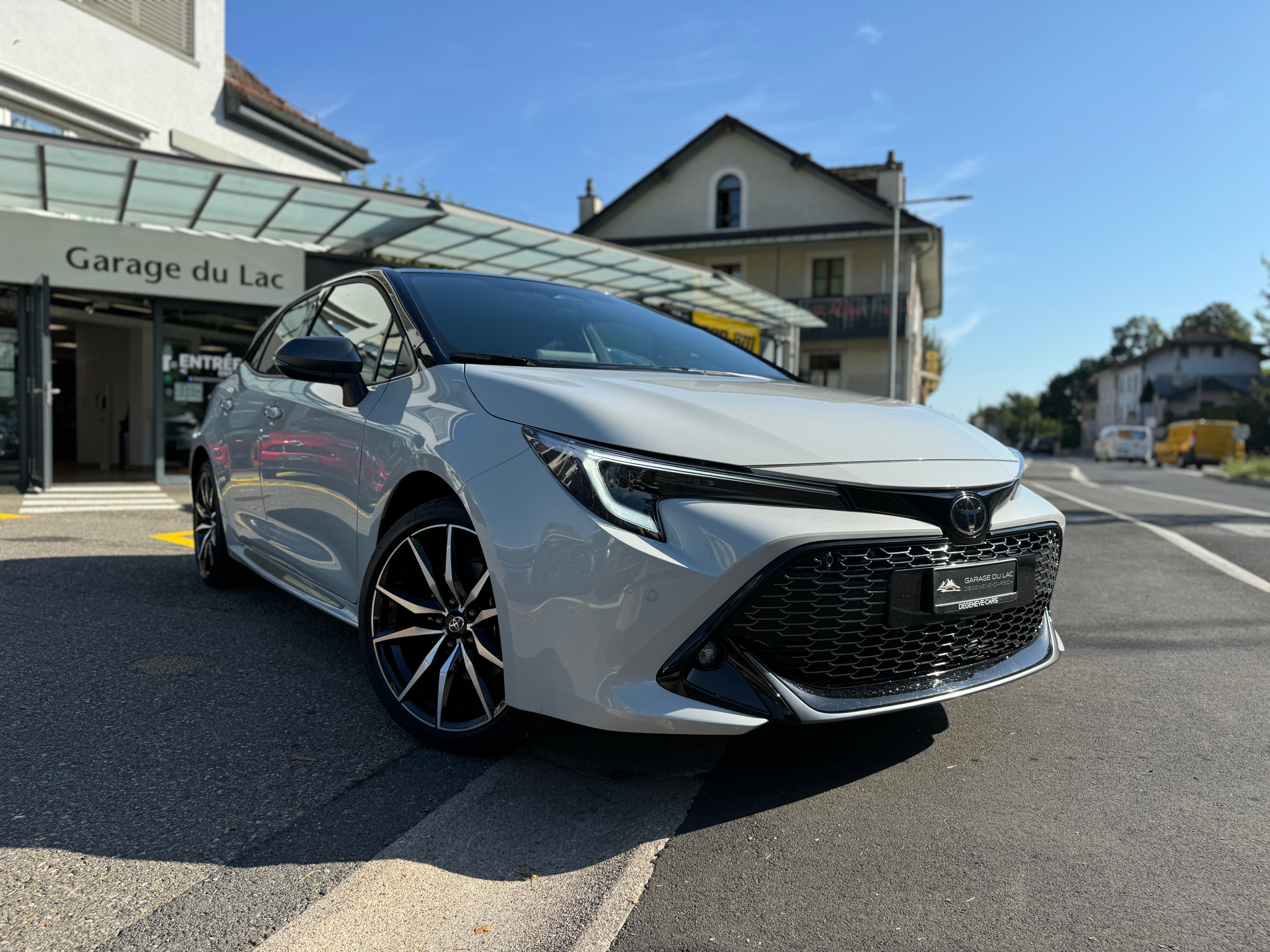 TOYOTA Corolla 2.0 HSD GR Sport e- CVT