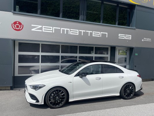 MERCEDES-BENZ CLA 35 AMG 4Matic