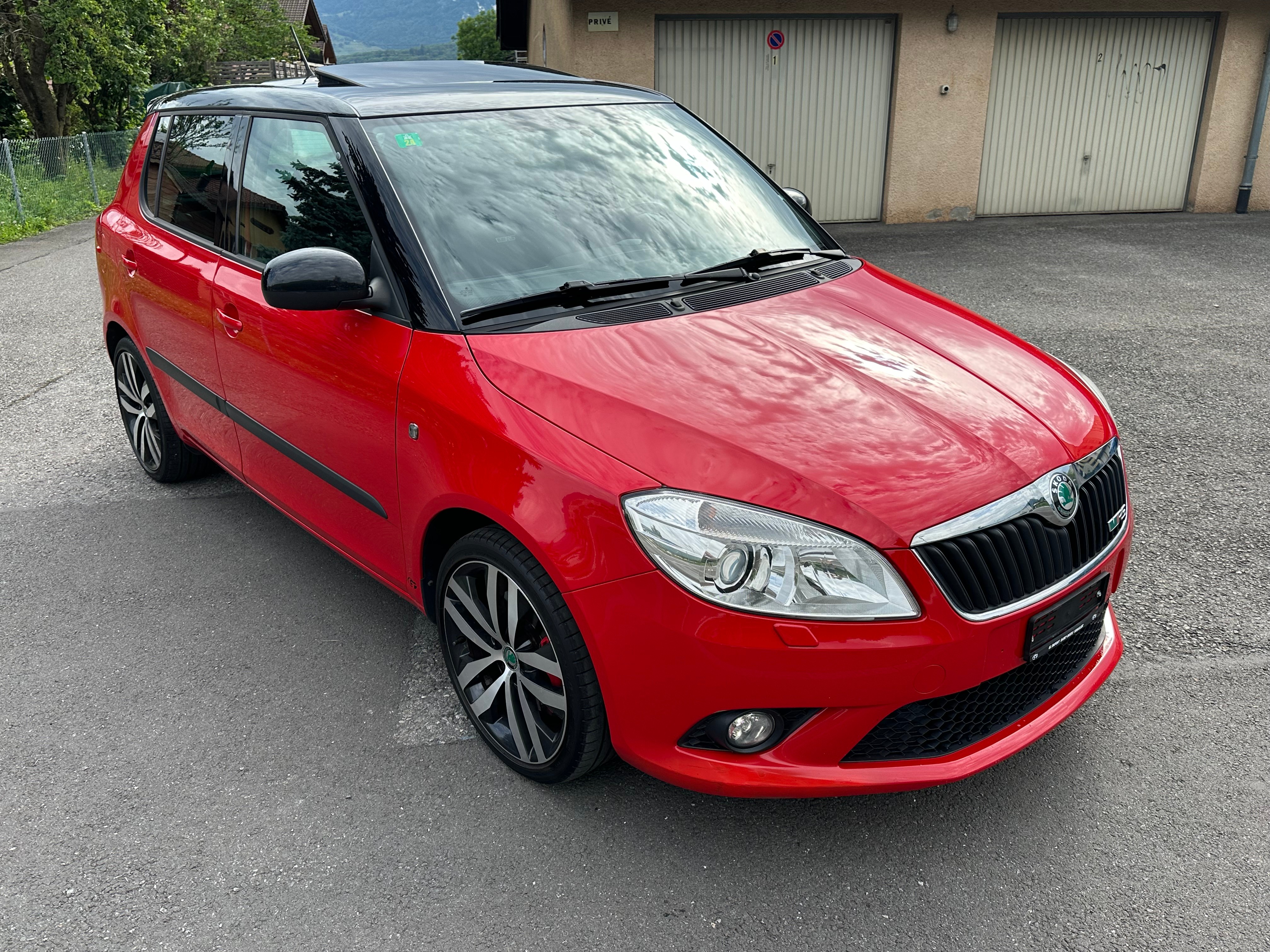 SKODA Fabia 1.4 TSI RS DSG