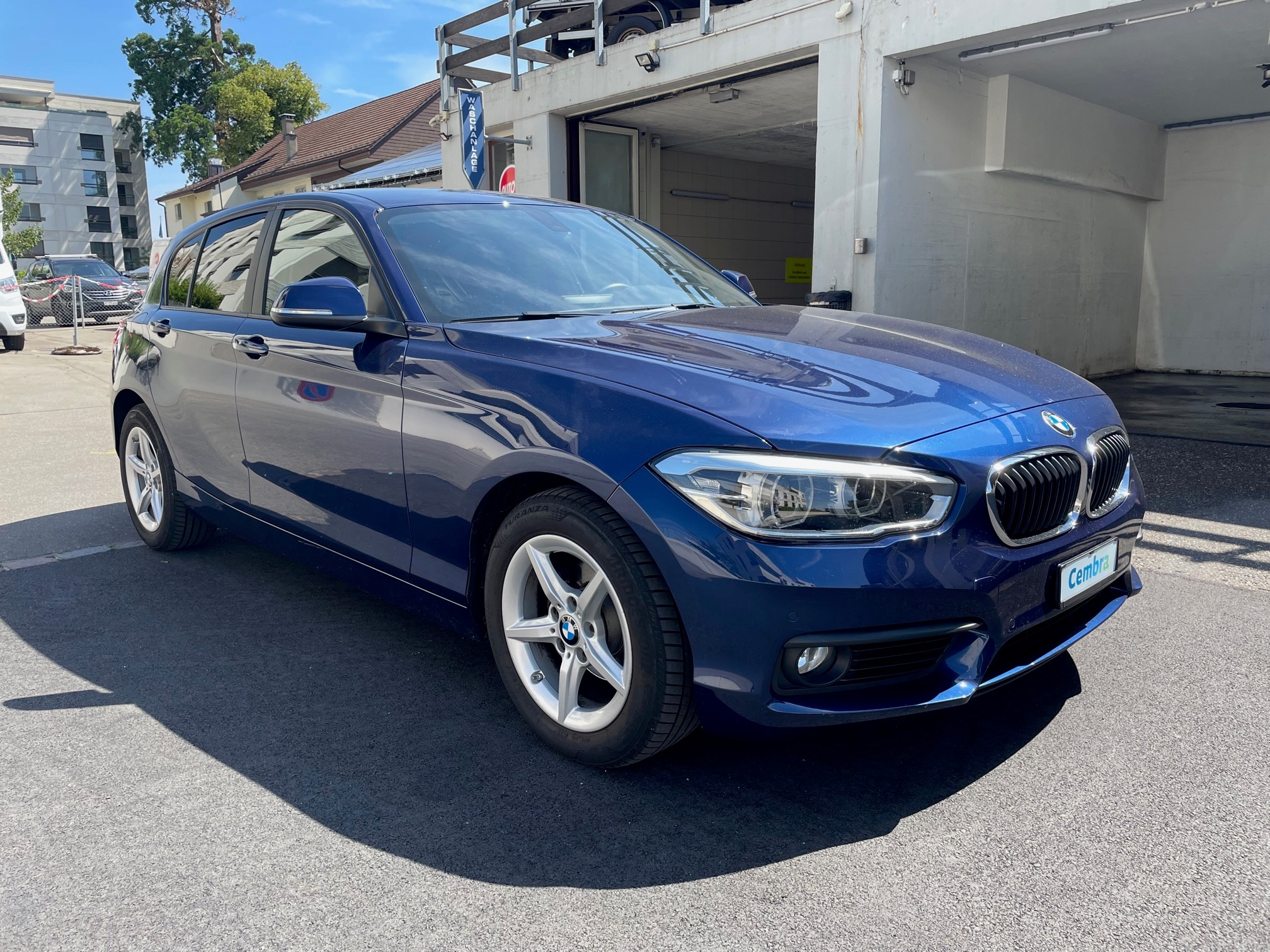 BMW 118i Steptronic, Sport-Eco, PDC v+h., Navigation, DAB+ CH-Auto / GRATIS-SERVICE