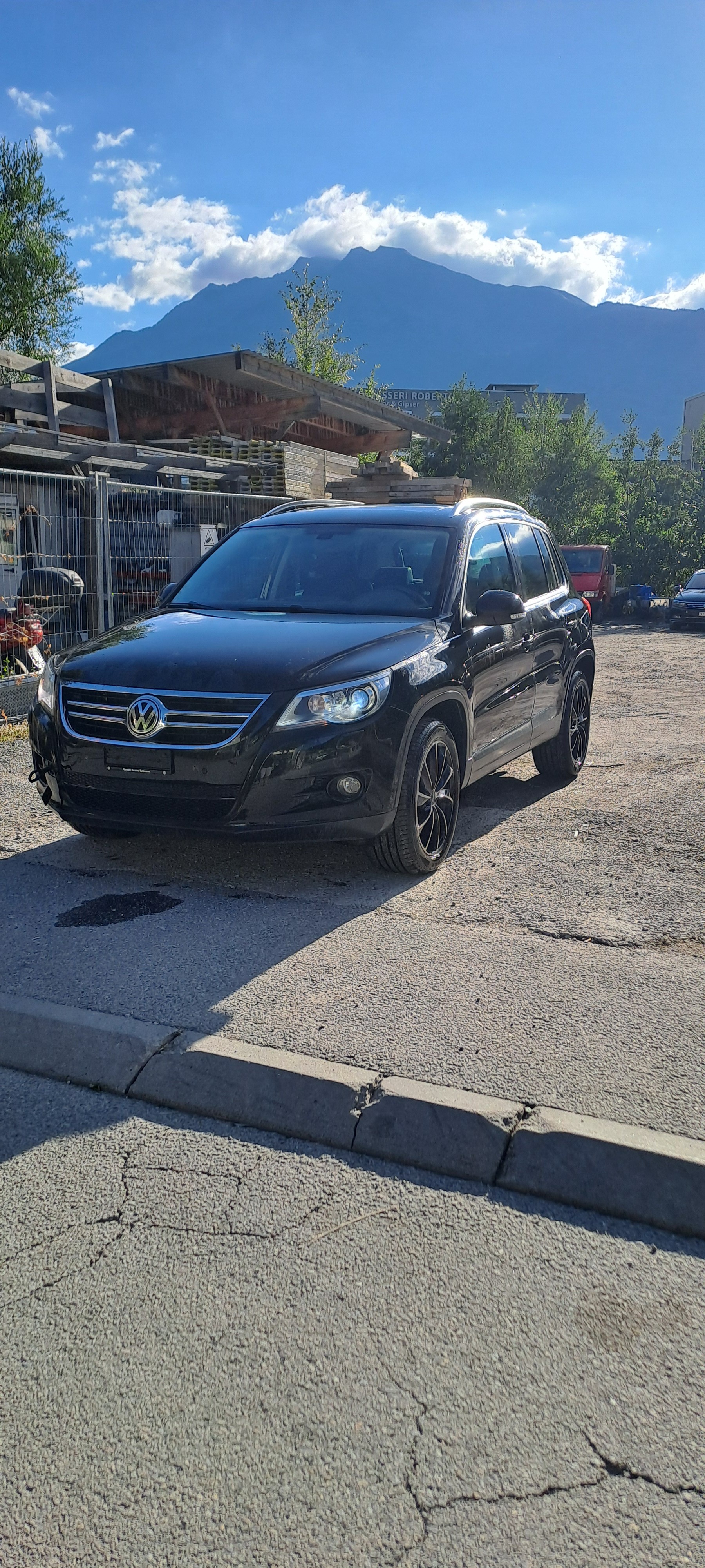 VW Tiguan 2.0 TDI Trend&Fun Tiptronic