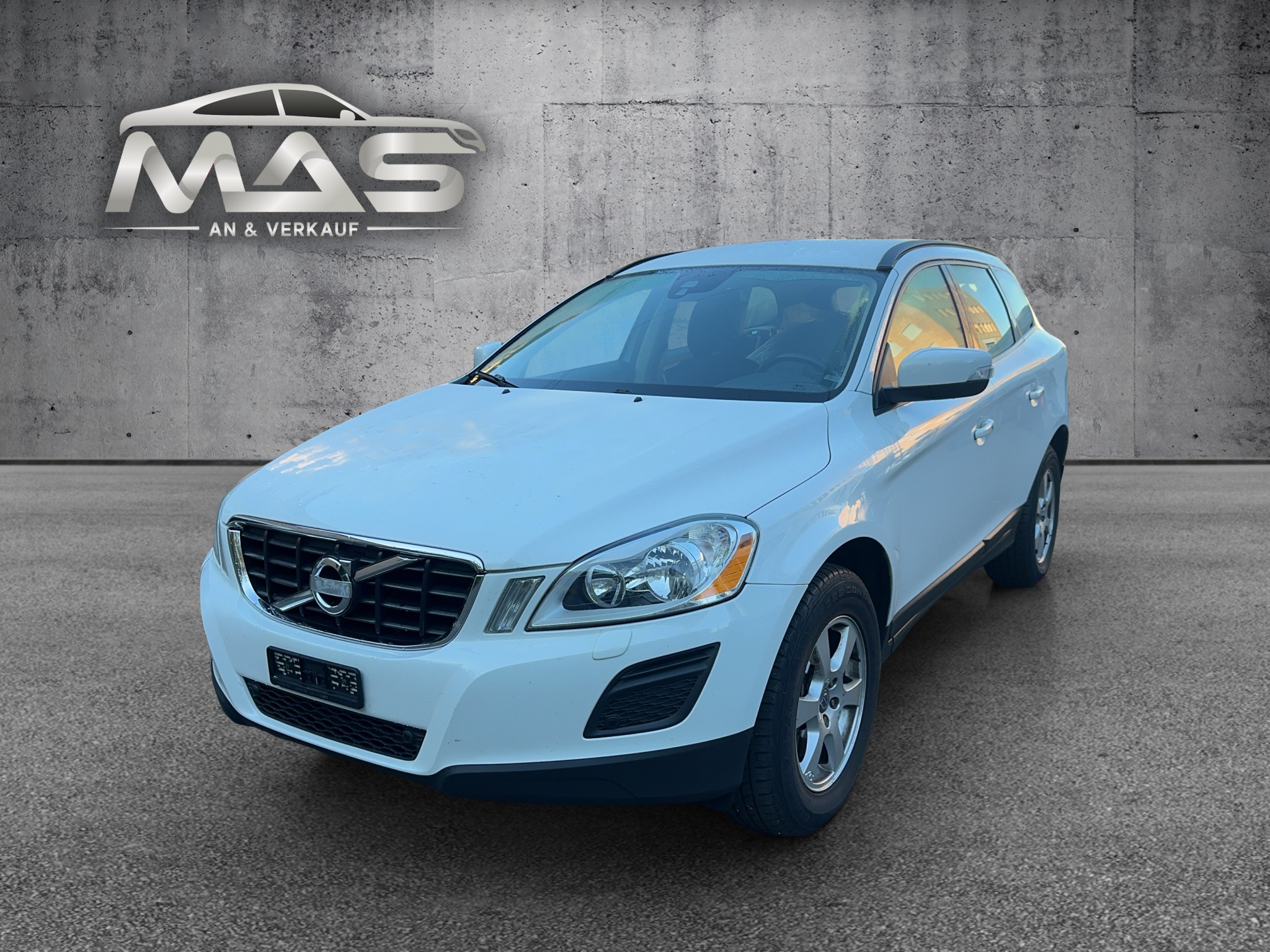 VOLVO XC60 D4 AWD Momentum