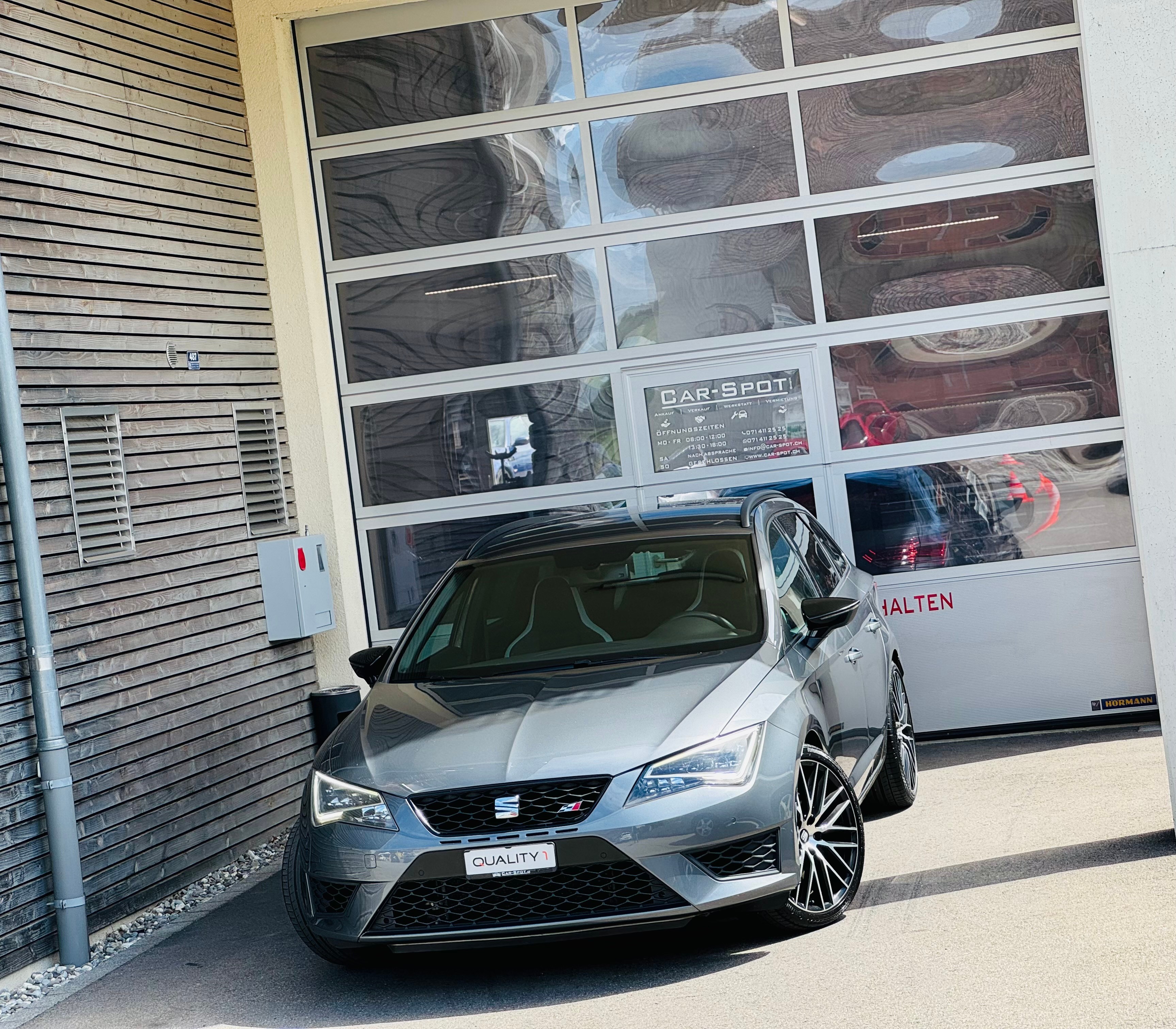 SEAT Leon ST 2.0 TSI Cupra 280