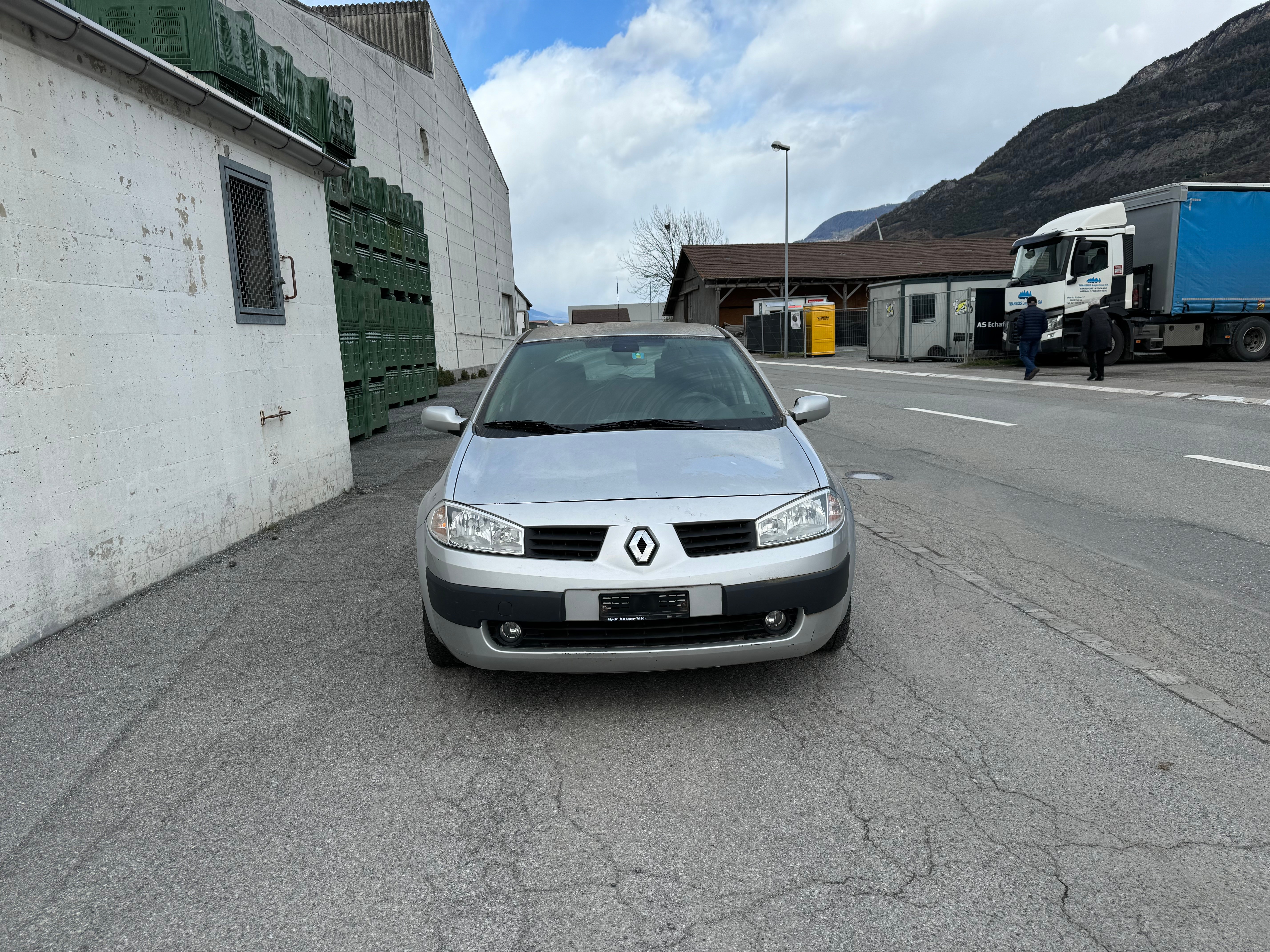 RENAULT Mégane 2.0 16V Dynamique