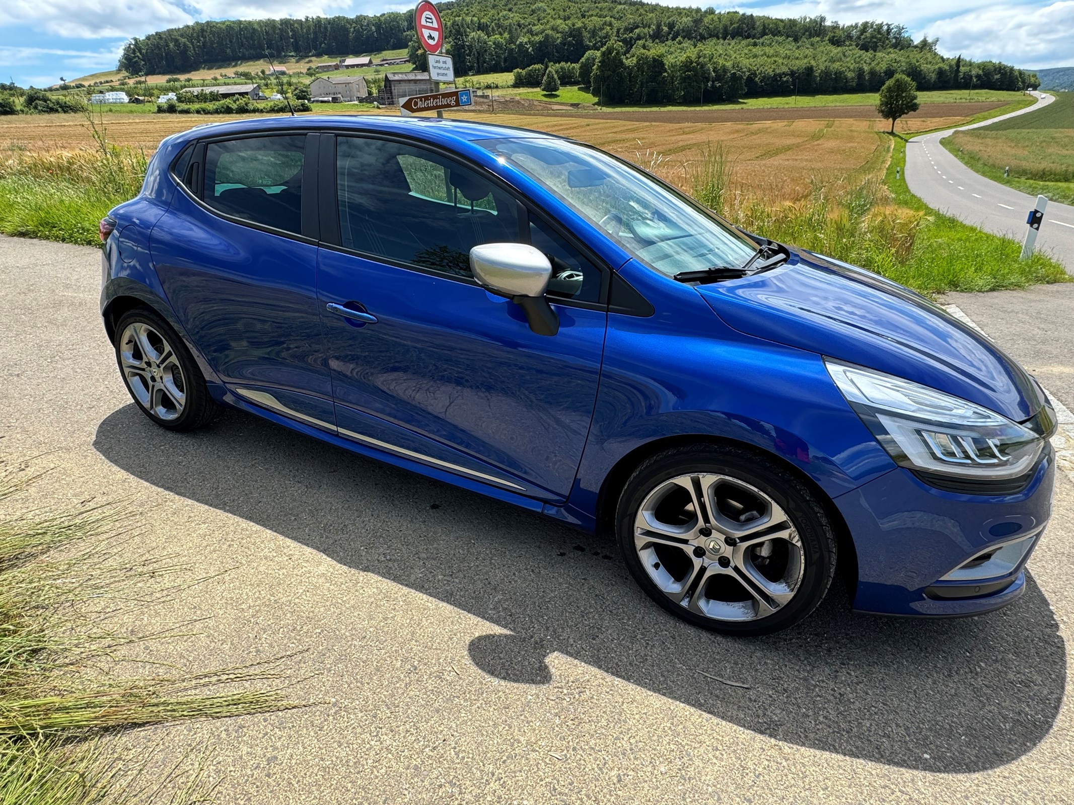 RENAULT Clio 1.2 16V T Limited EDC