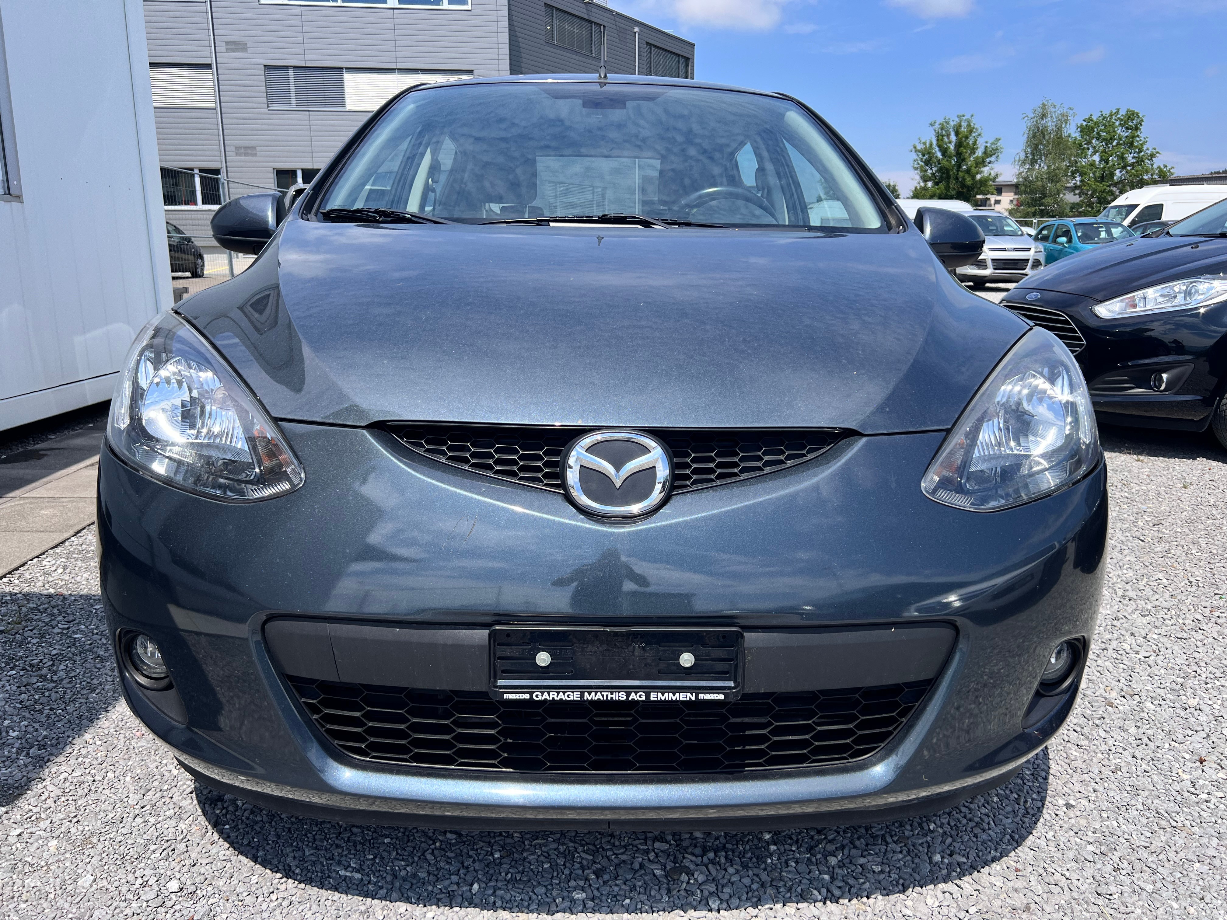 MAZDA 2 1.3i 16V Exclusive