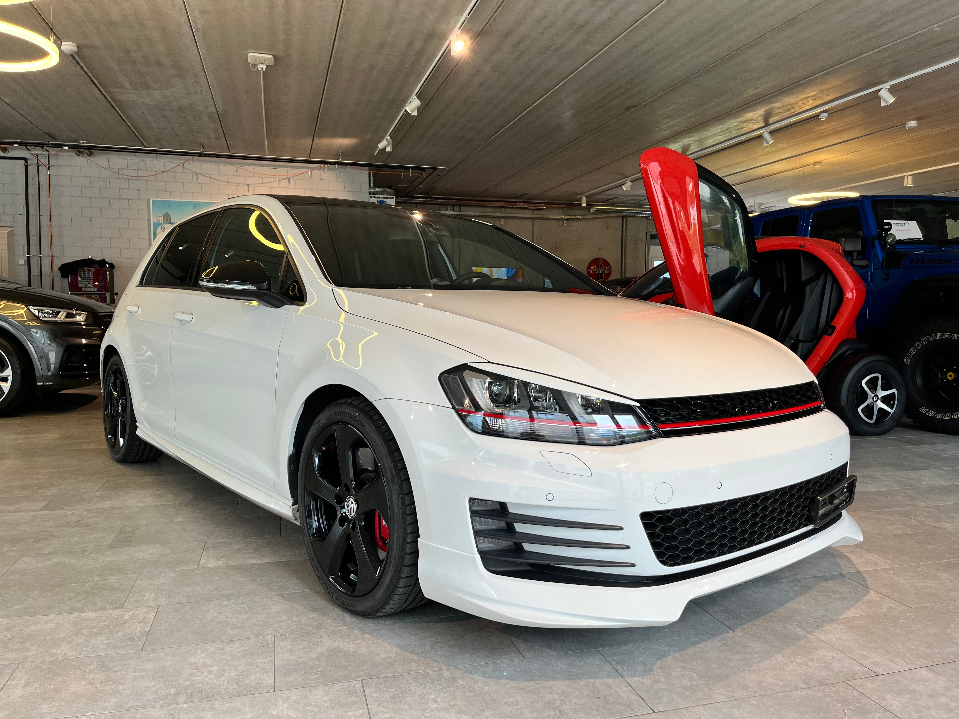 VW Golf 2.0 TSI GTI Performance - mit neuem Motor !!