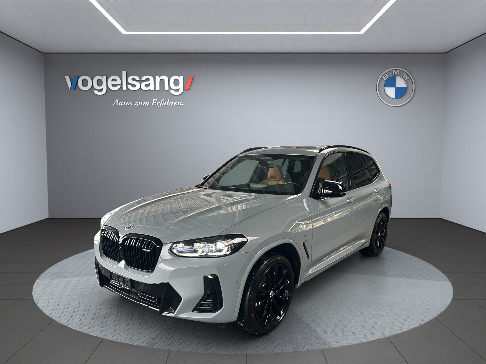 BMW X3 M40i Travel