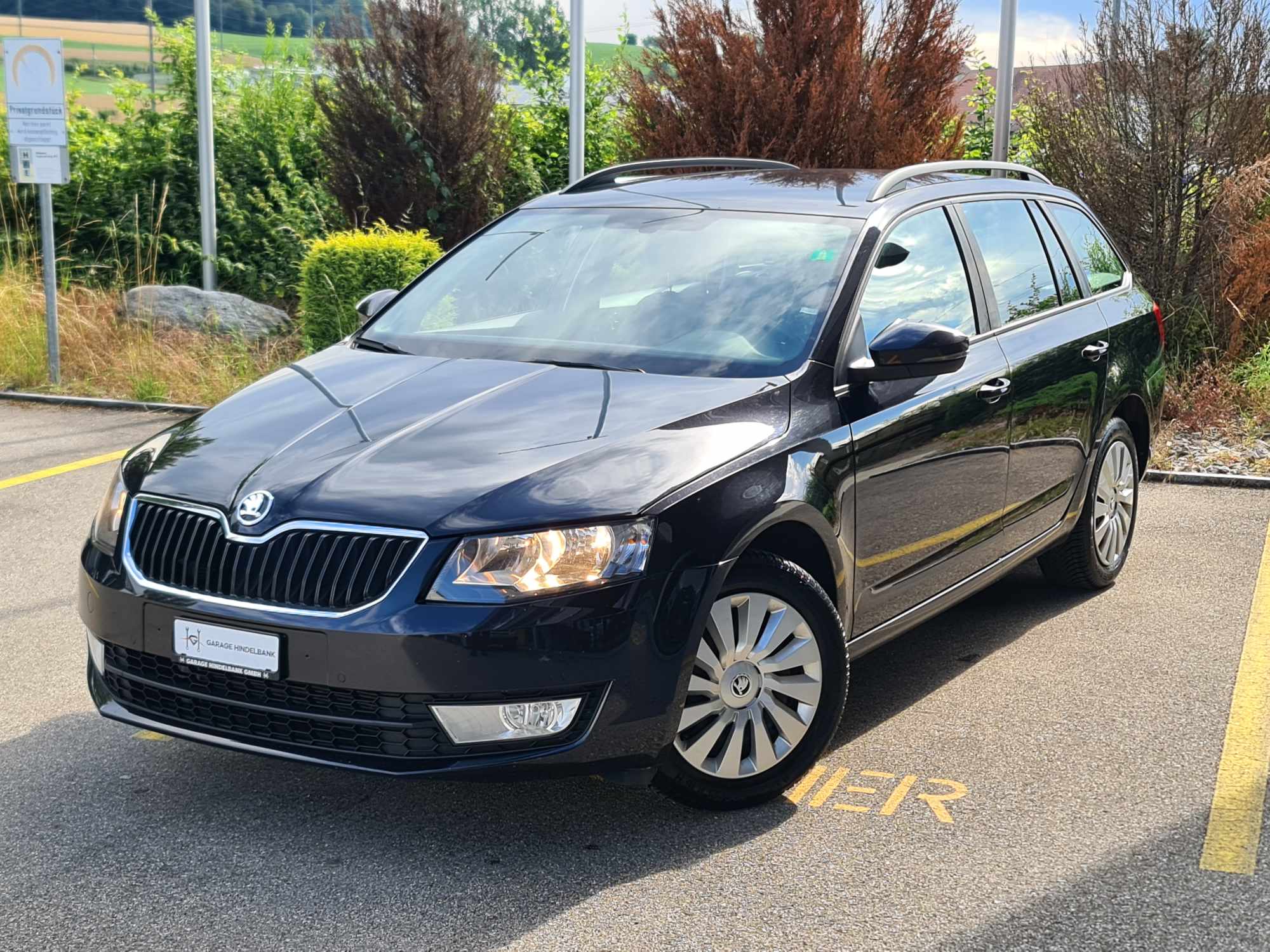 SKODA Octavia Combi 1.6 TDI Swiss Edition 4x4