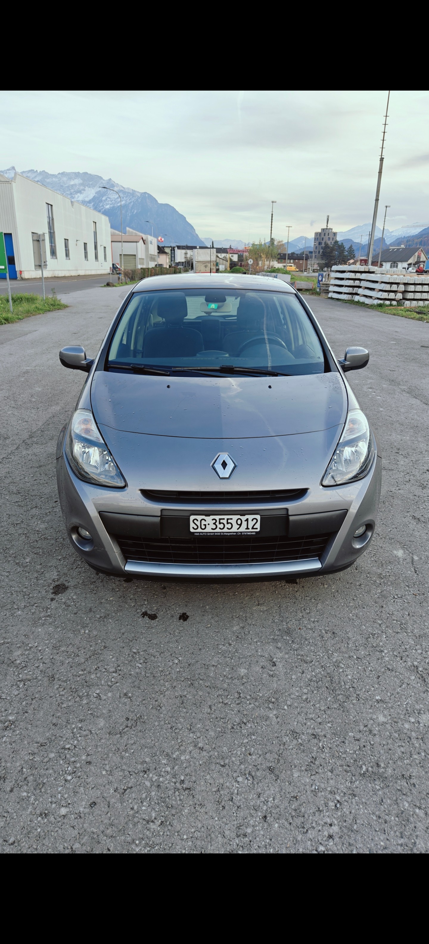 RENAULT Clio 1.2 16V Turbo 20th Edition