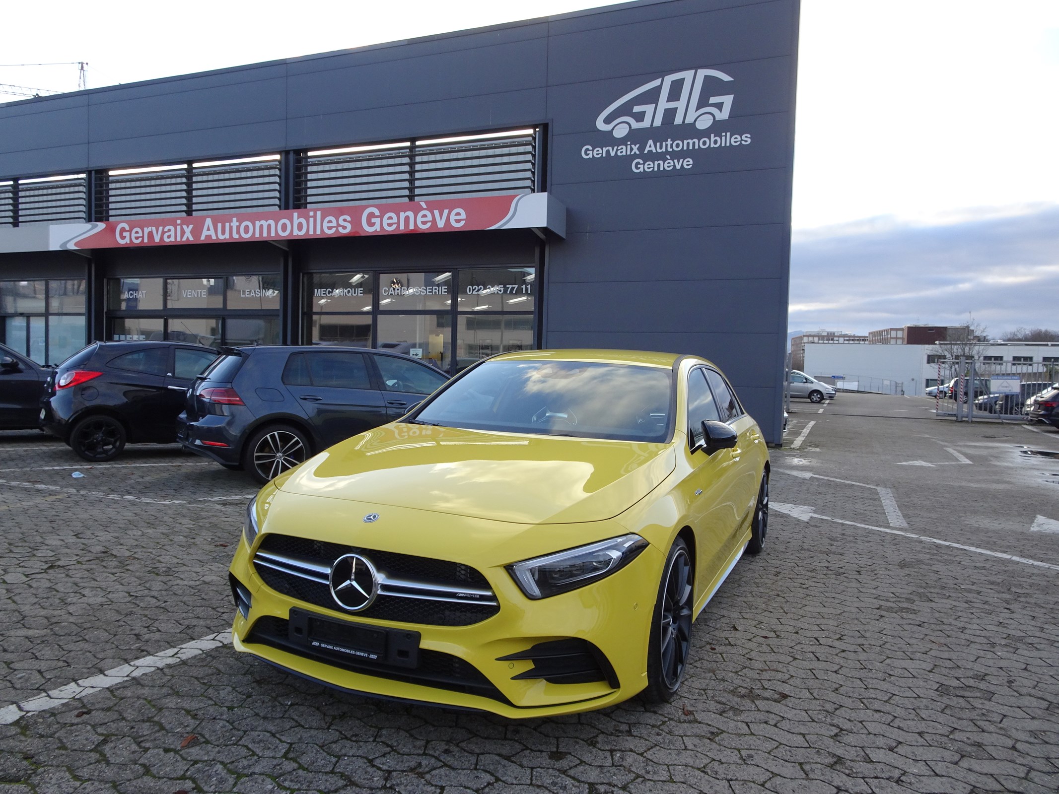 MERCEDES-BENZ A 35 AMG 4Matic Speedshift