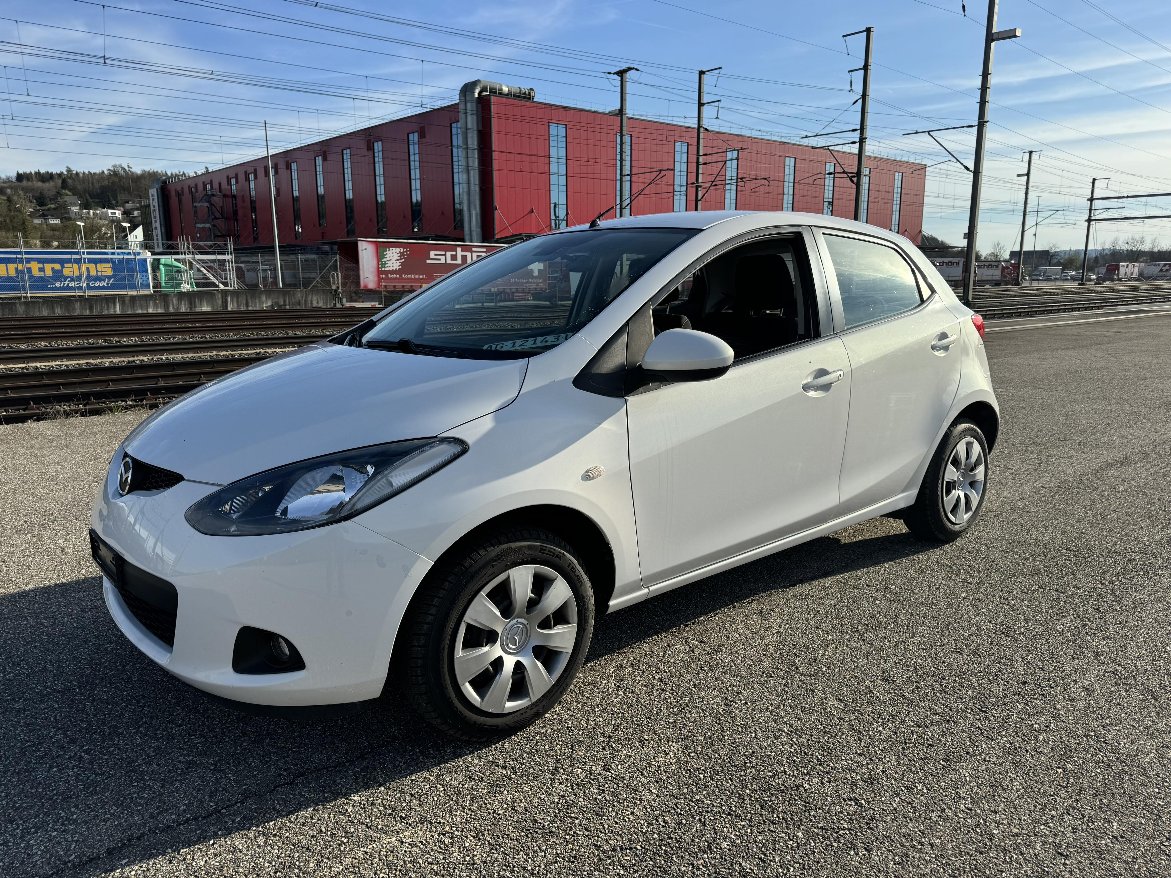 MAZDA 2 1.3i 16V Exclusive