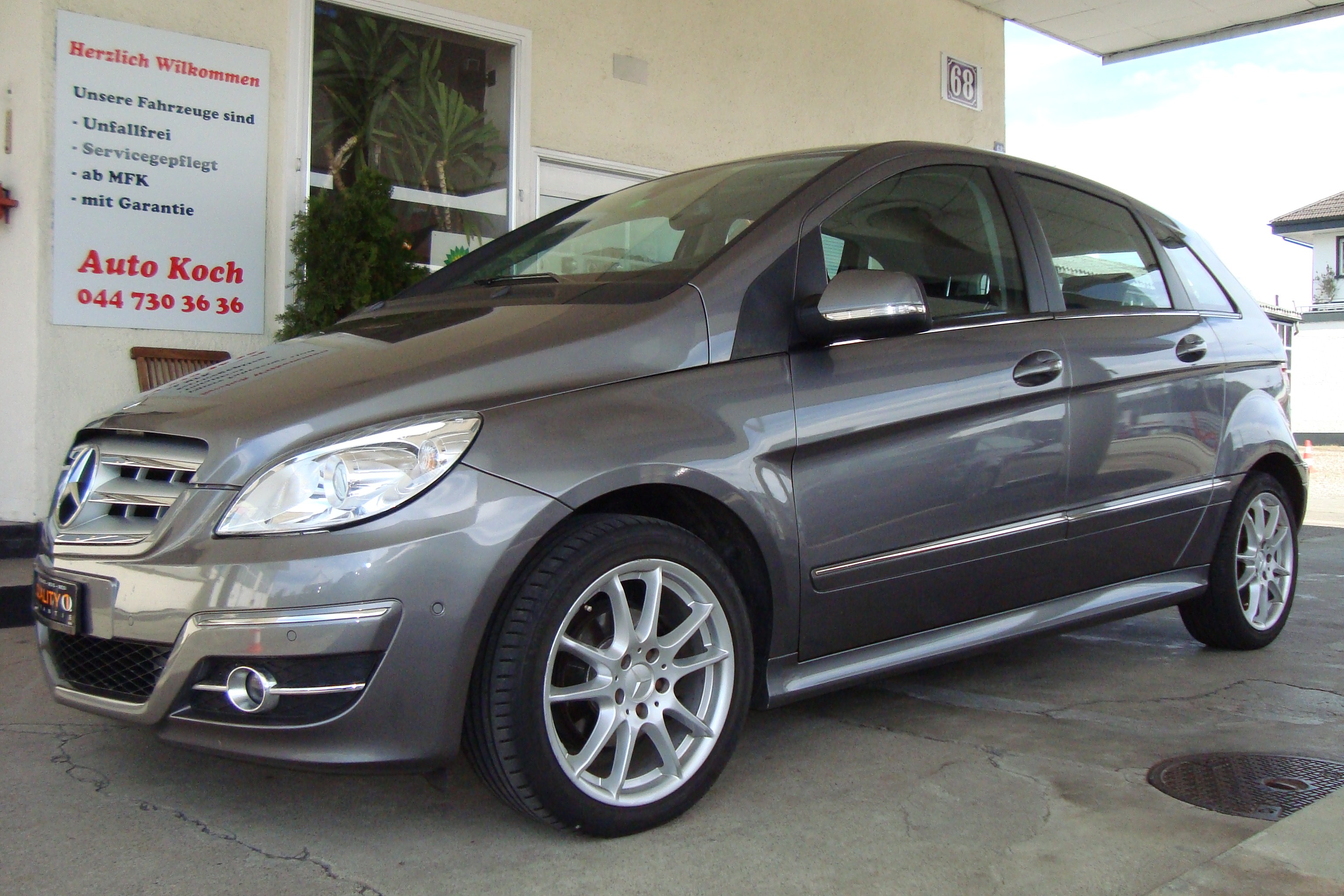 MERCEDES-BENZ B 180 (170) Autotronic