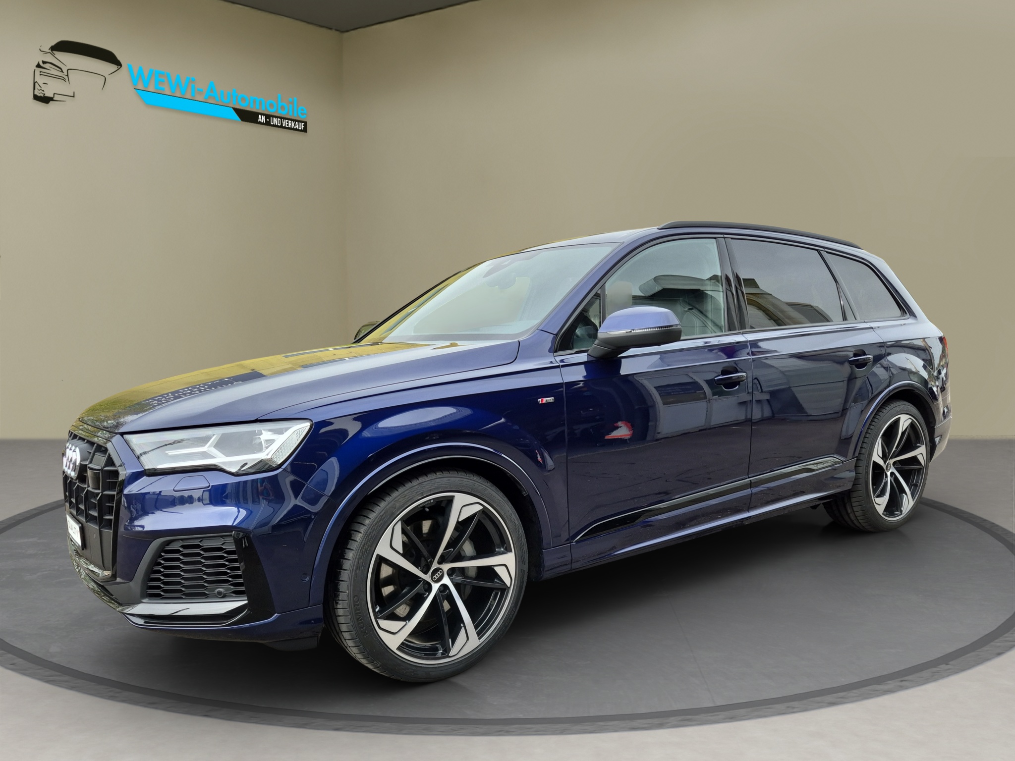 AUDI Q7 55 TFSI S Line quattro tiptronic