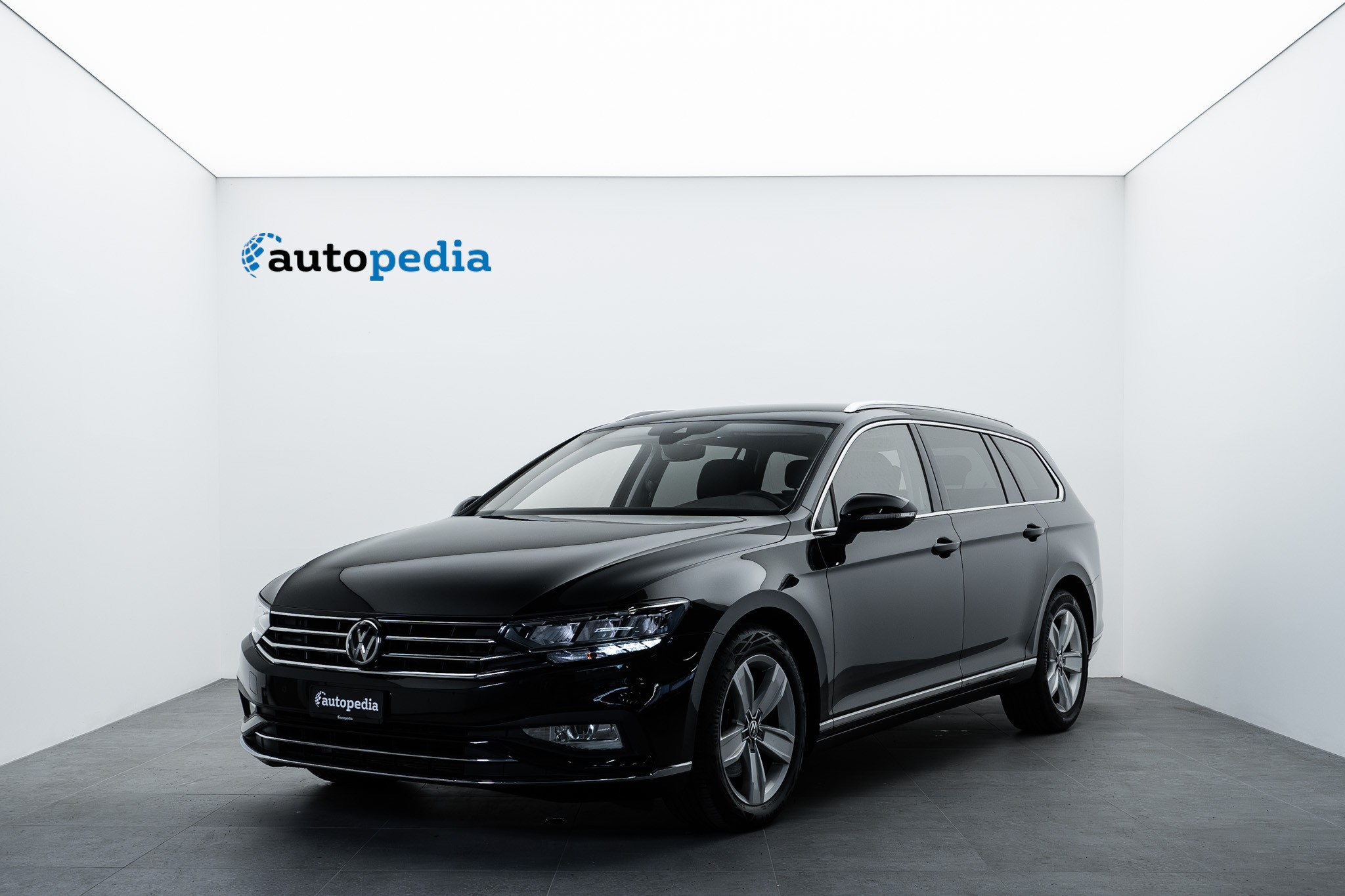 VW Passat Variant 2.0 TDI 190 Elegance DSG 4m