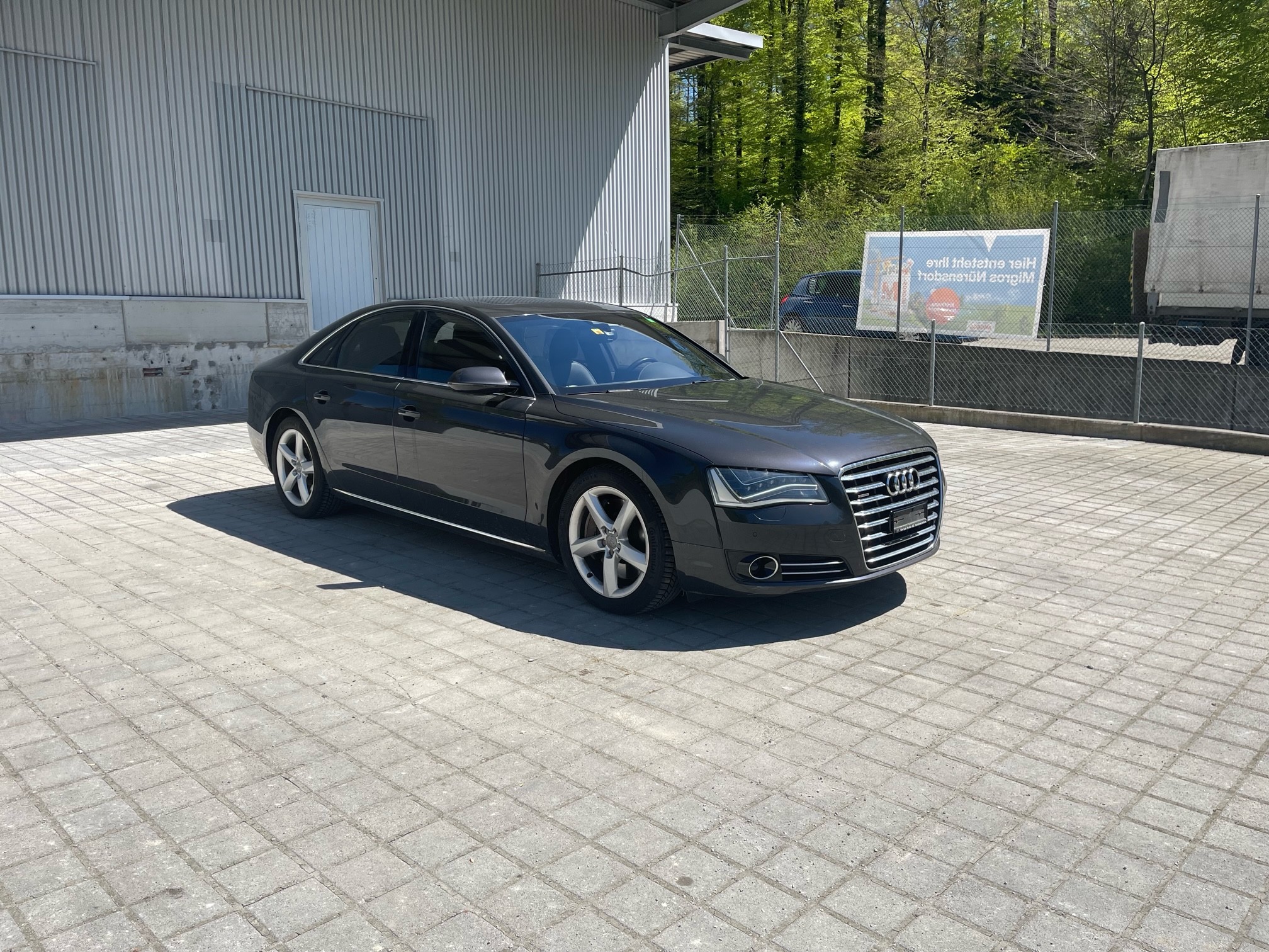 AUDI A8 4.2 TDI quattro tiptronic