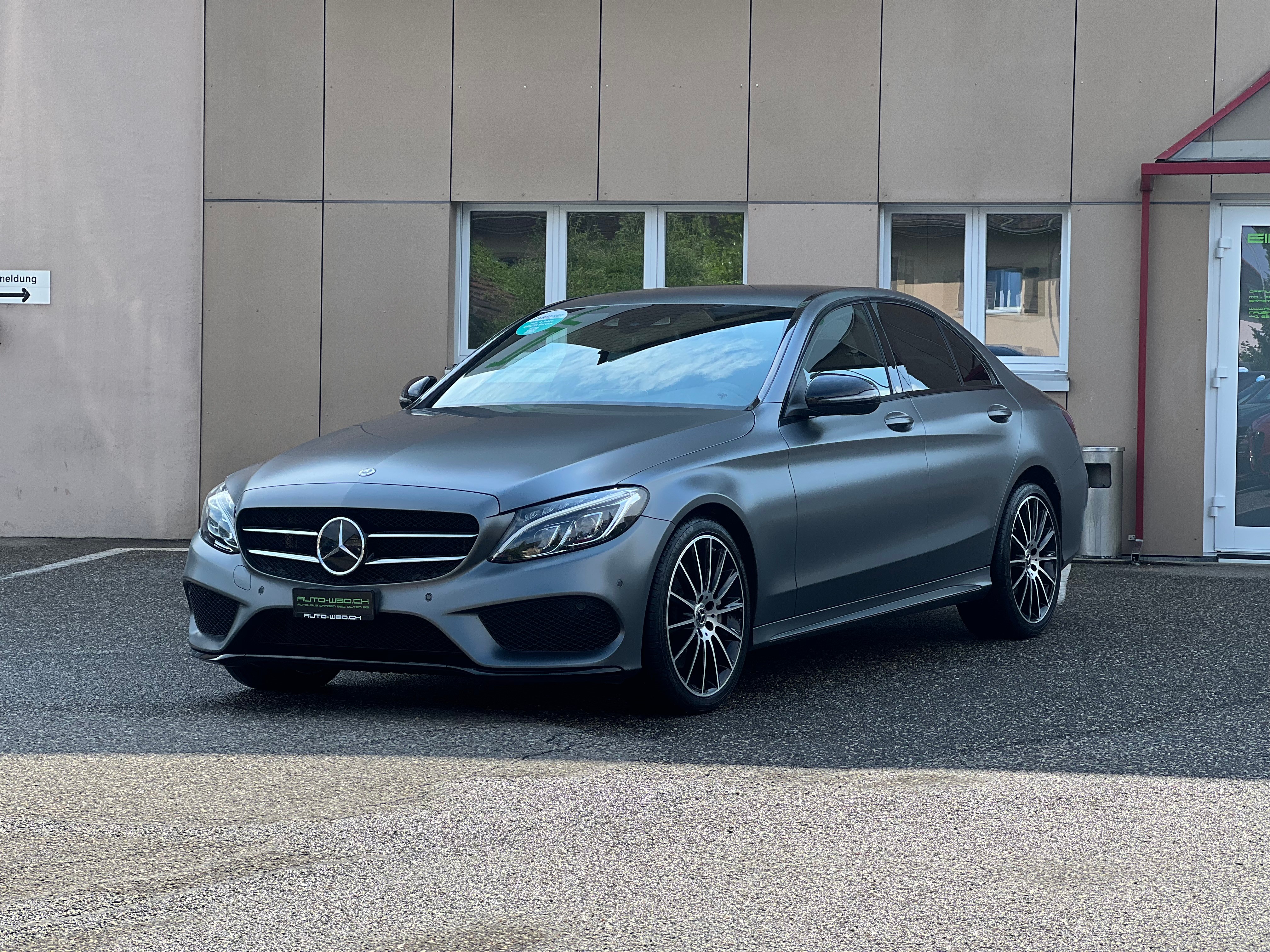 MERCEDES-BENZ C 250 d Swiss Star AMG Line 4Matic 9G-Tronic