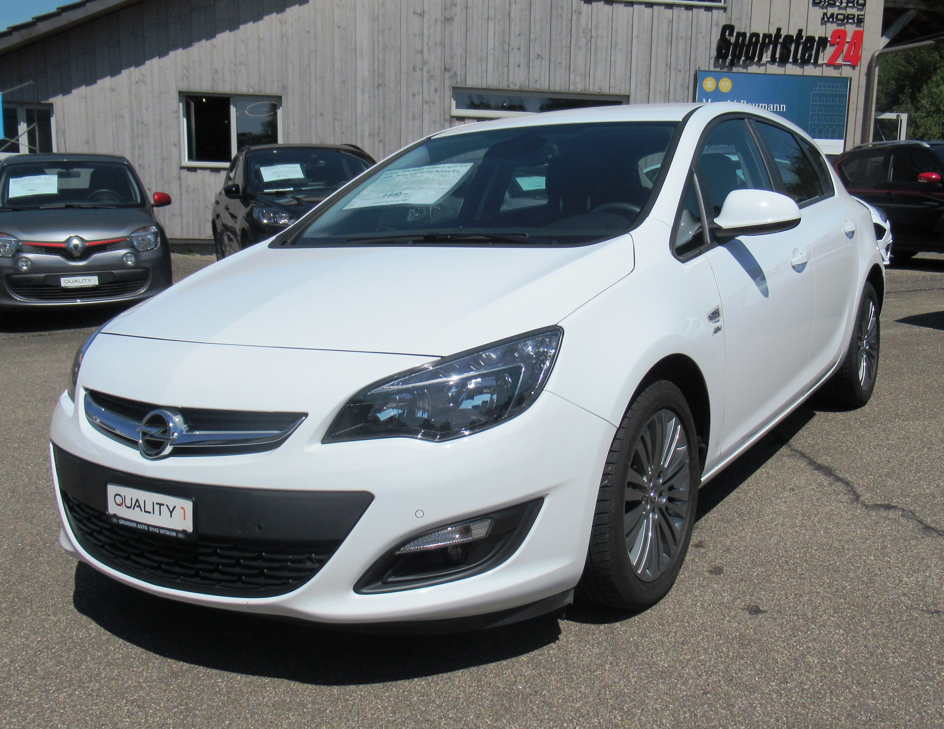 OPEL Astra 1.4i 16V Turbo Active Edition Automatic