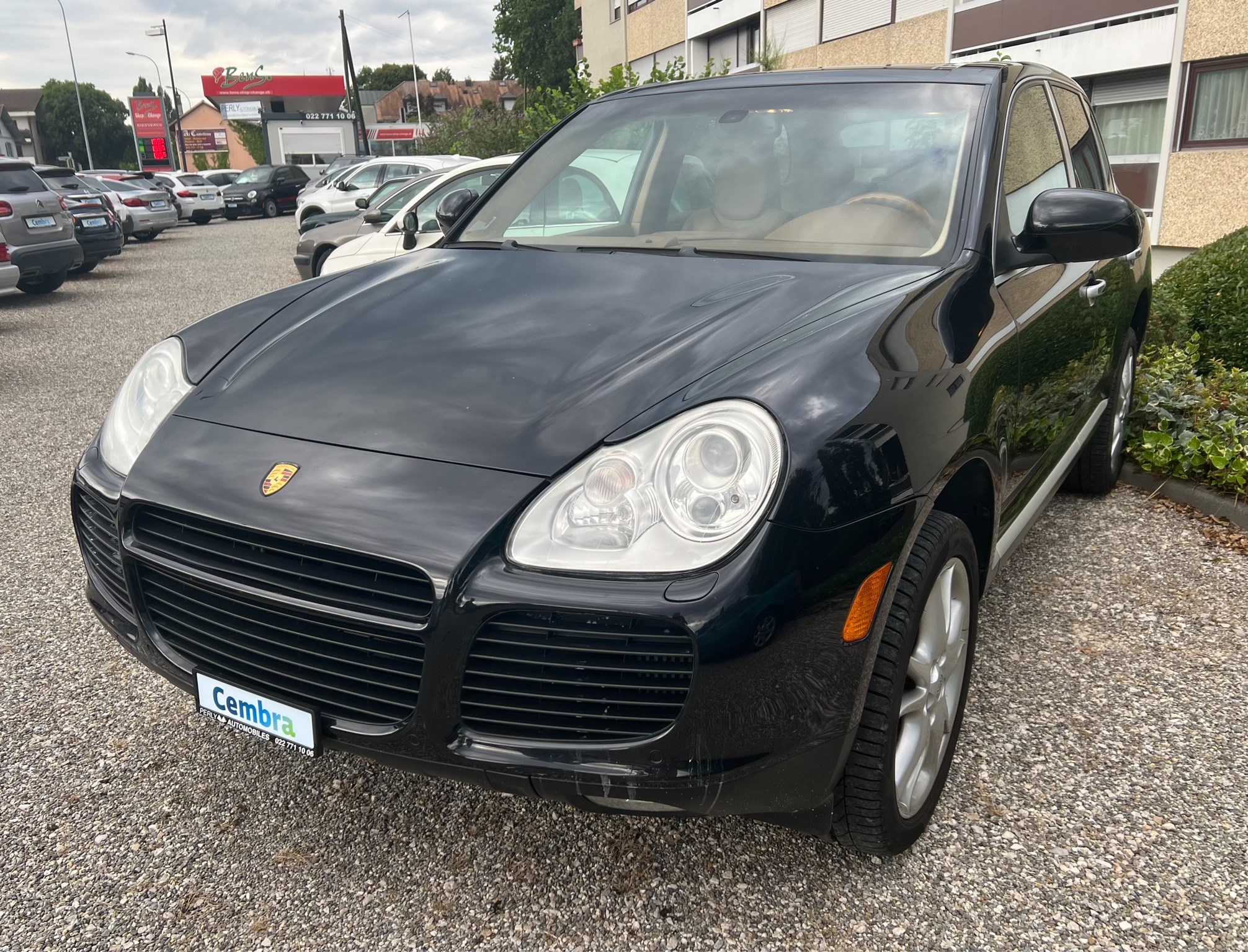 PORSCHE Cayenne Turbo