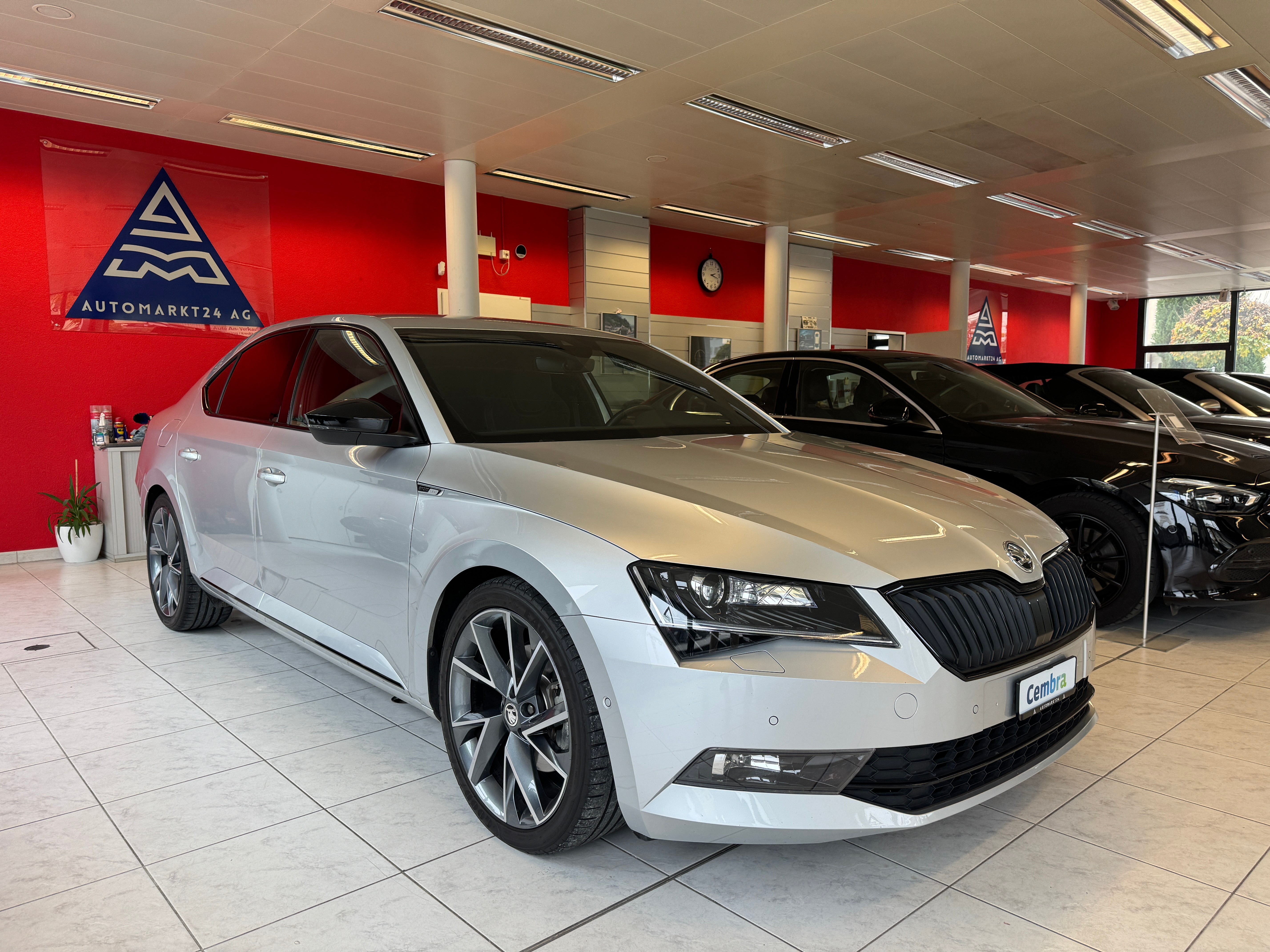 SKODA Superb 2.0 TDi SportLine+ DSG