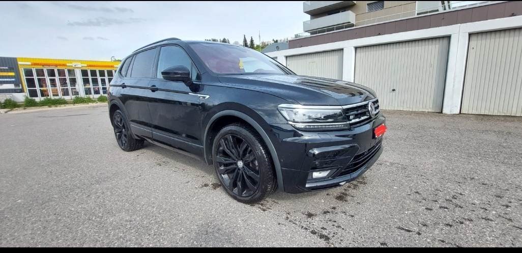 VW Tiguan Allspace 2.0TSI R-Line 4Motion DSG