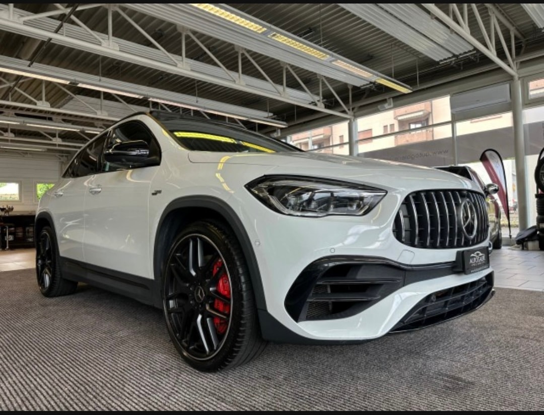 MERCEDES-BENZ GLA 45 S AMG 4Matic+ 8G-Speedshift DCT