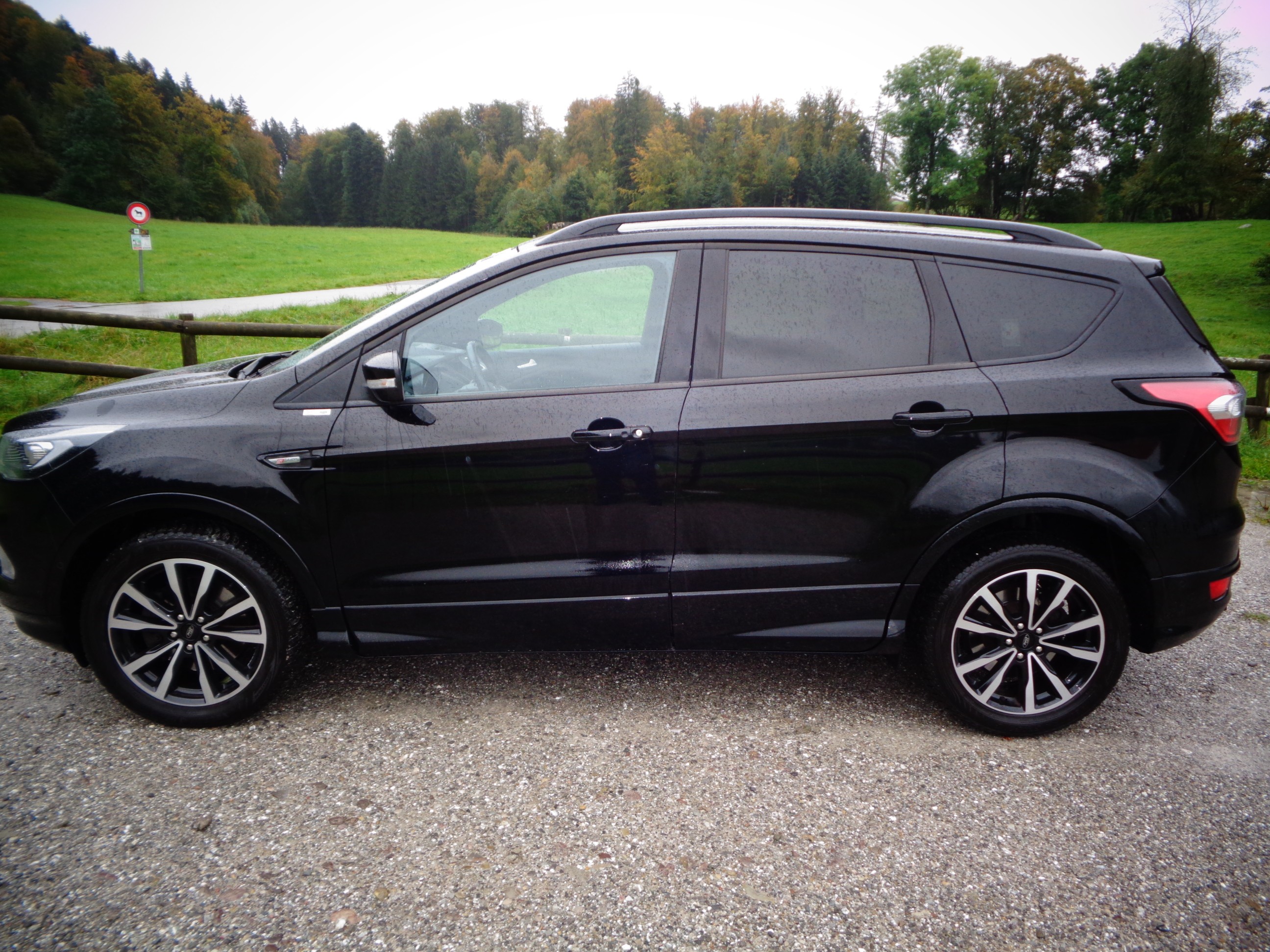 FORD Kuga 2.0 TDCi ST Line High 4WD