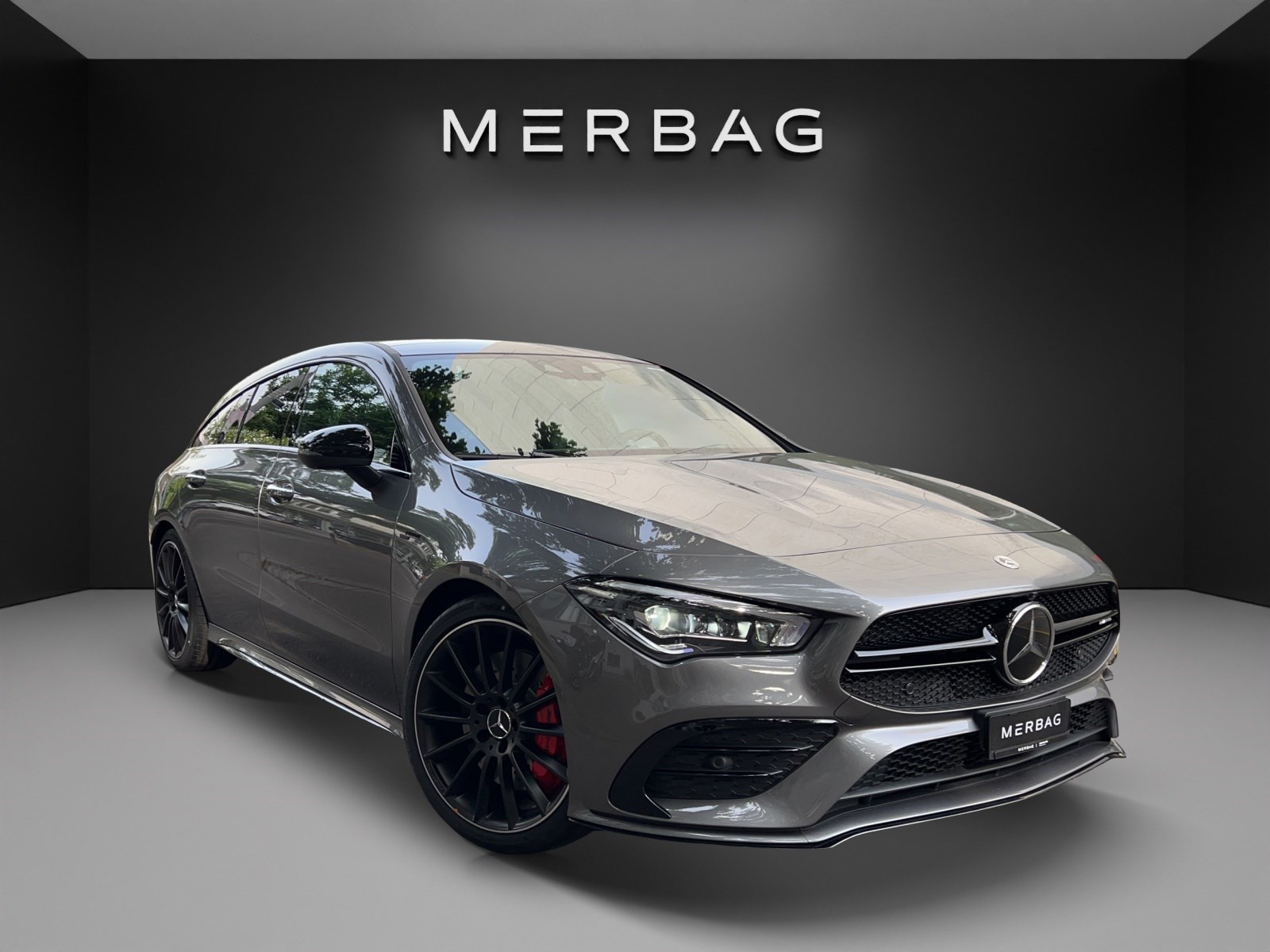 MERCEDES-BENZ CLA Shooting Brake 35 AMG 4Matic 7G-DCT