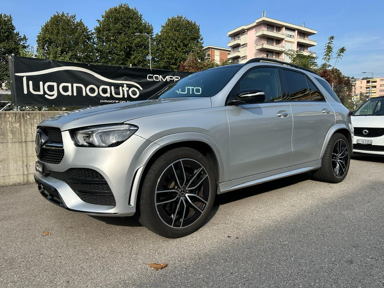 MERCEDES-BENZ GLE 300