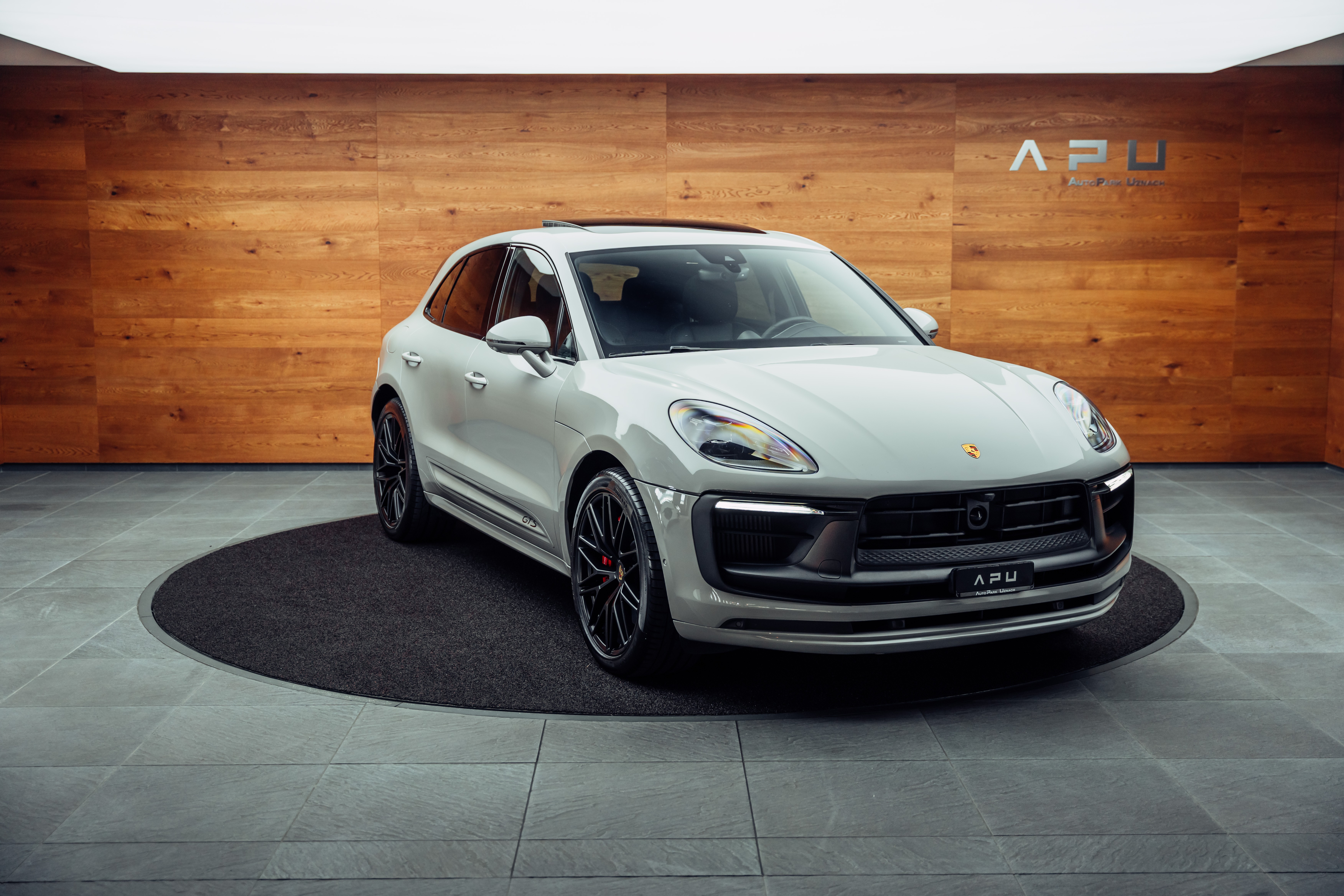 PORSCHE Macan GTS PDK