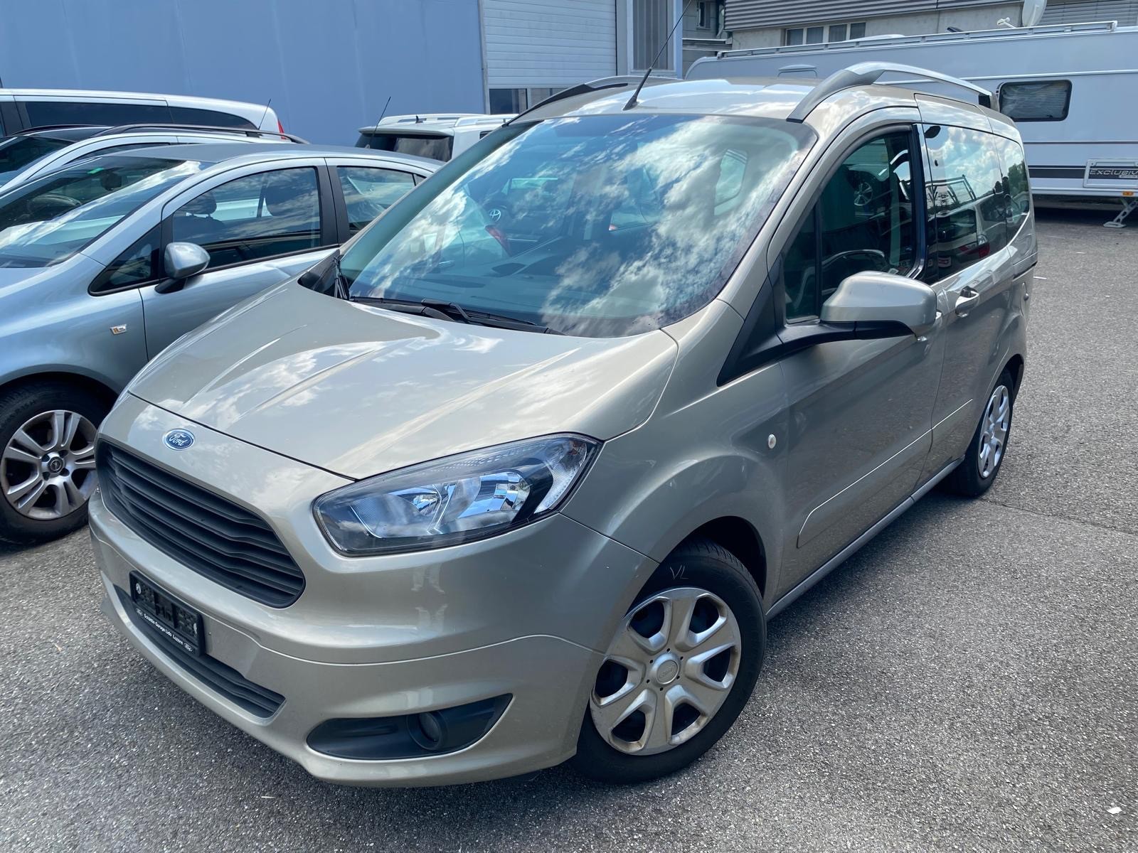 FORD Tourneo Courier 1.0 SCTi Ambiente