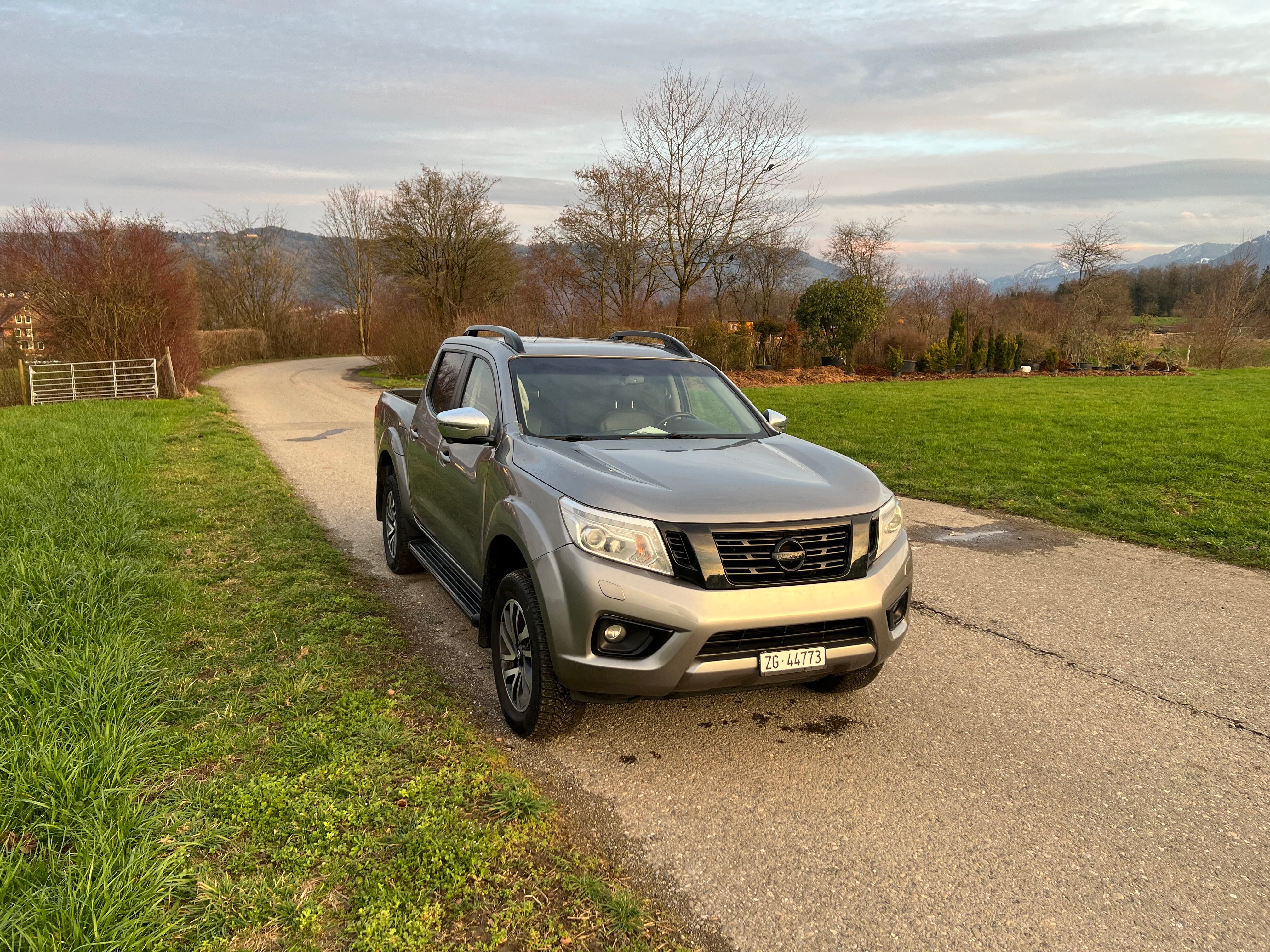 NISSAN Navara Double Cab N-Connecta 2.3 dCi 4WD Automatic