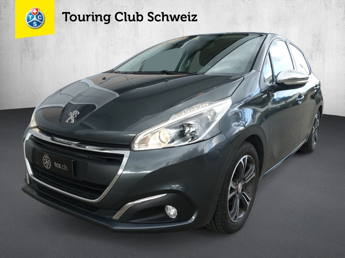 PEUGEOT 208 1.2 PureTech Style