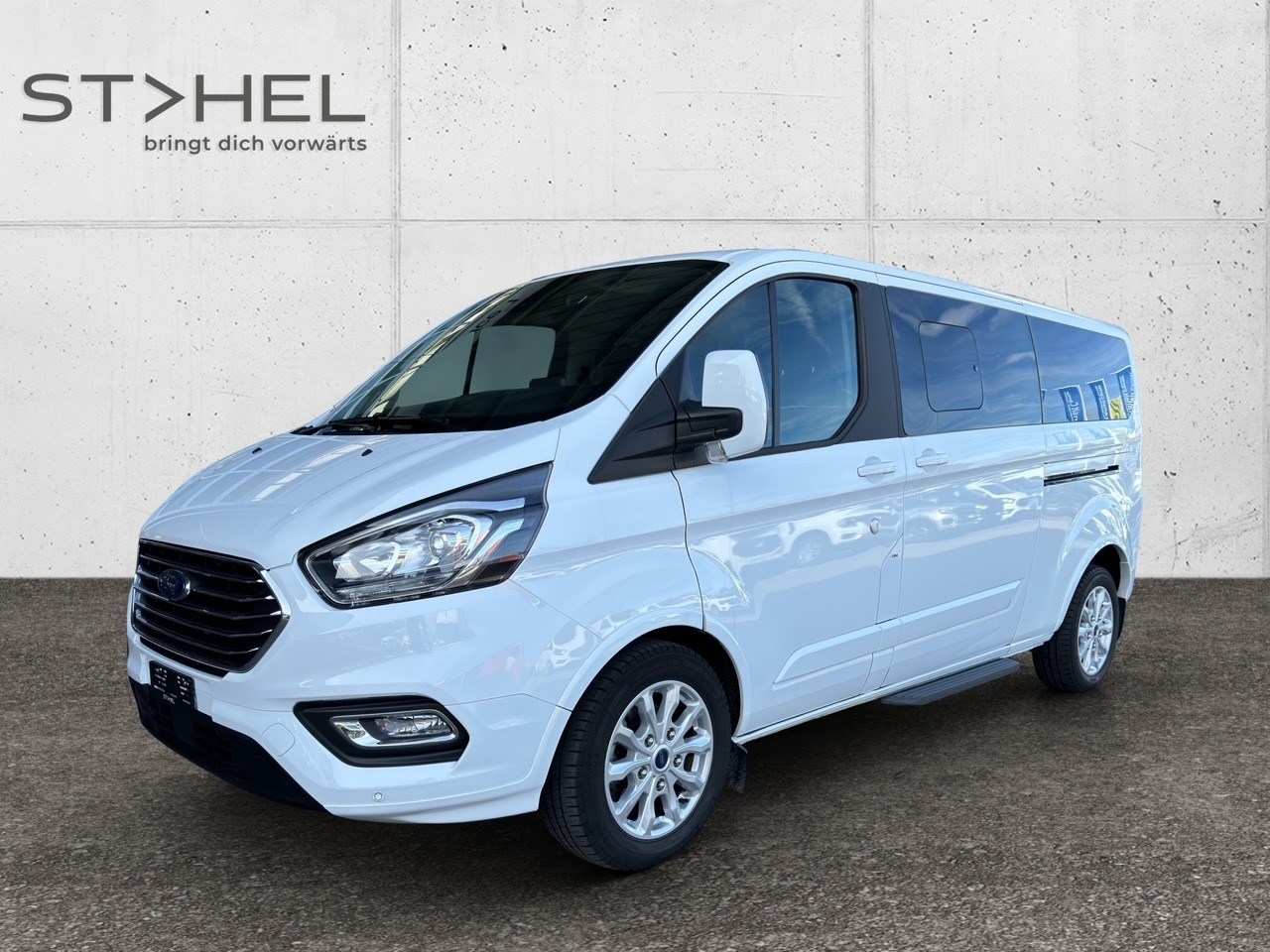 FORD Tourneo C Bus 320 L2 2.0 TDCi 130 Titanium