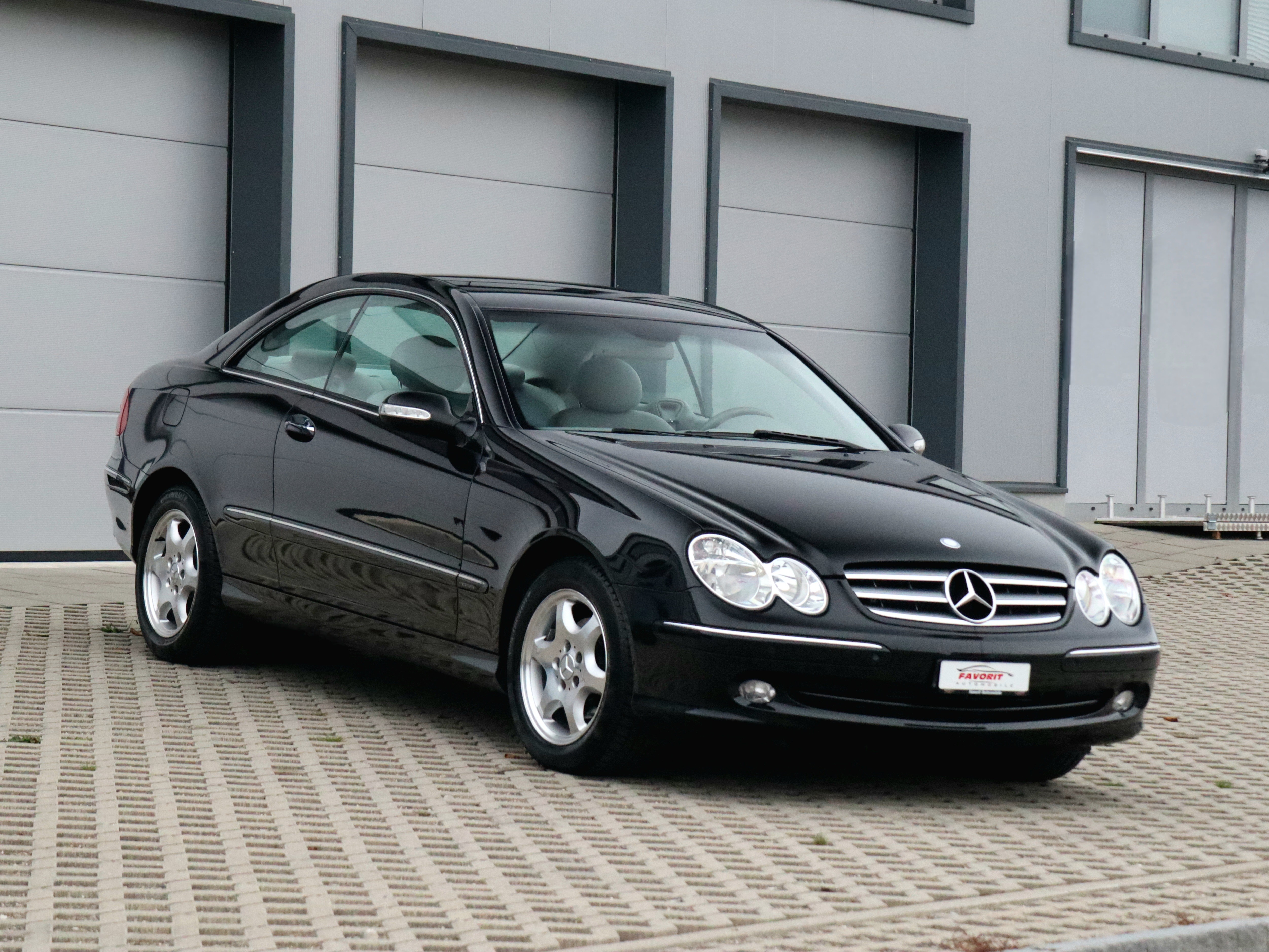 MERCEDES-BENZ CLK 200 Automatik Kompressor Elégance (CH)