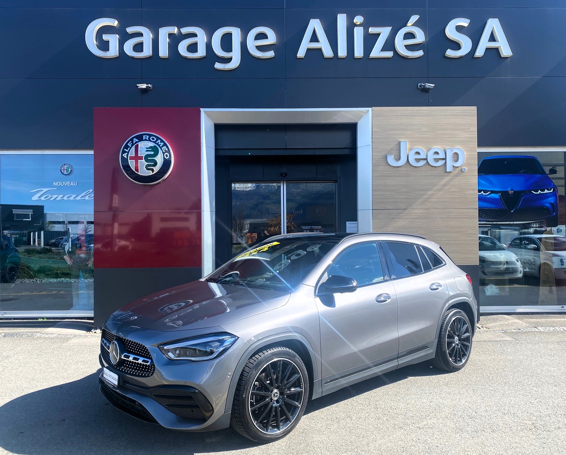 MERCEDES-BENZ GLA 250 4Matic AMG Line 8G-DCT