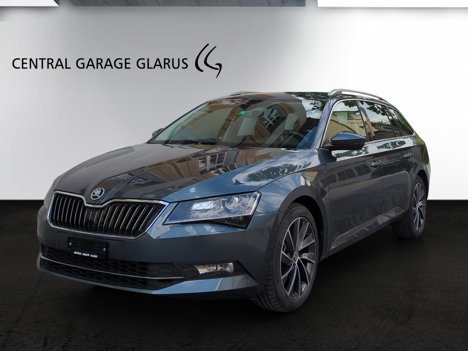 SKODA Superb Combi 1.8 TSI Style DSG