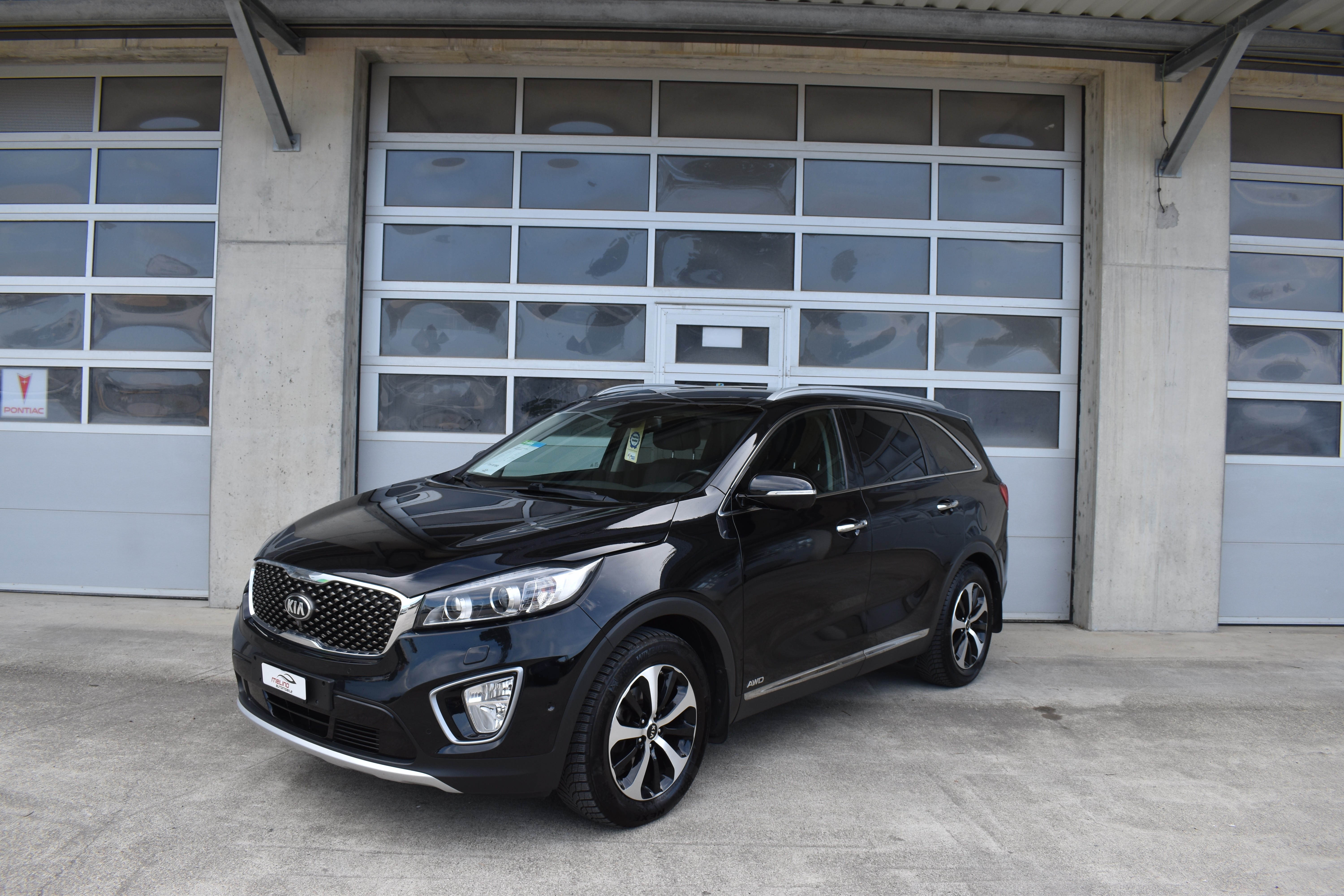 KIA Sorento 2.2 CRDI Style 7P. Automatic