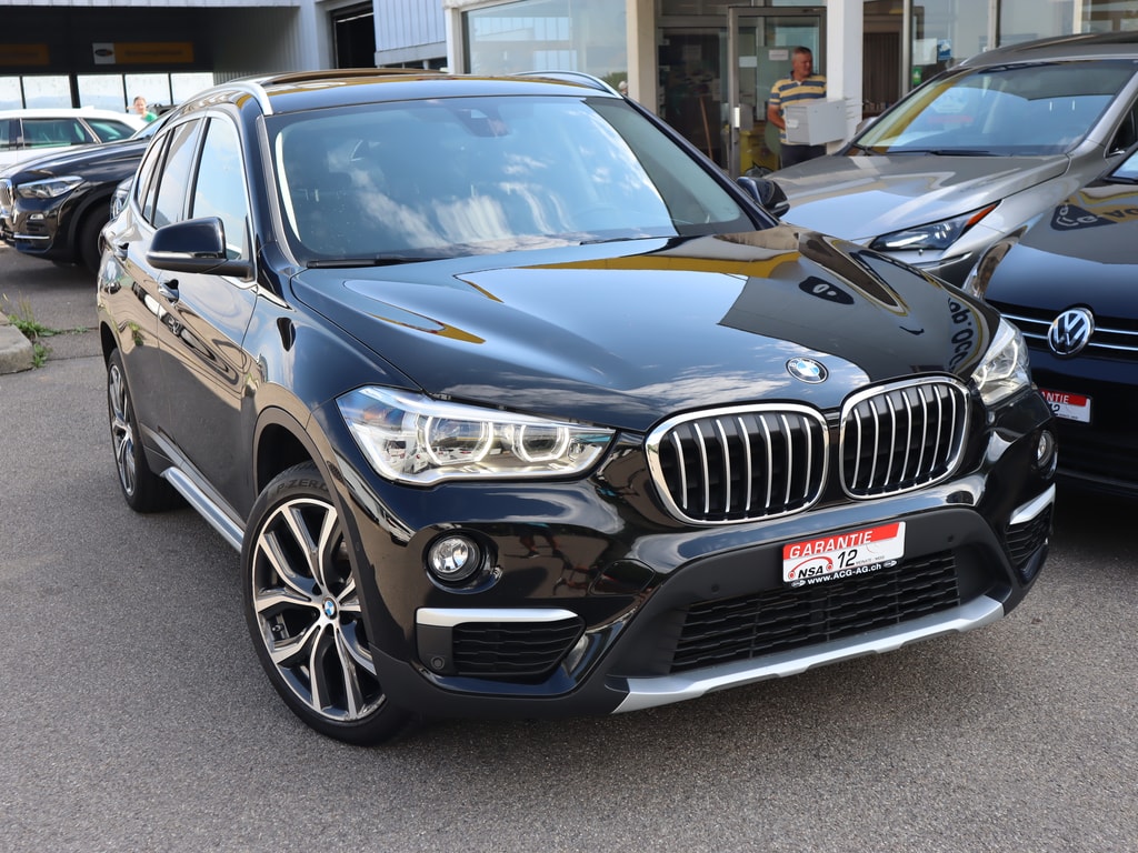 BMW X1 xDrive 20d Sport Line Steptronic ** Teil-Leder ** Panorama Glasdach ** Gr-Navi mit RF-Kamera ** Frisch ab MFK & Service *