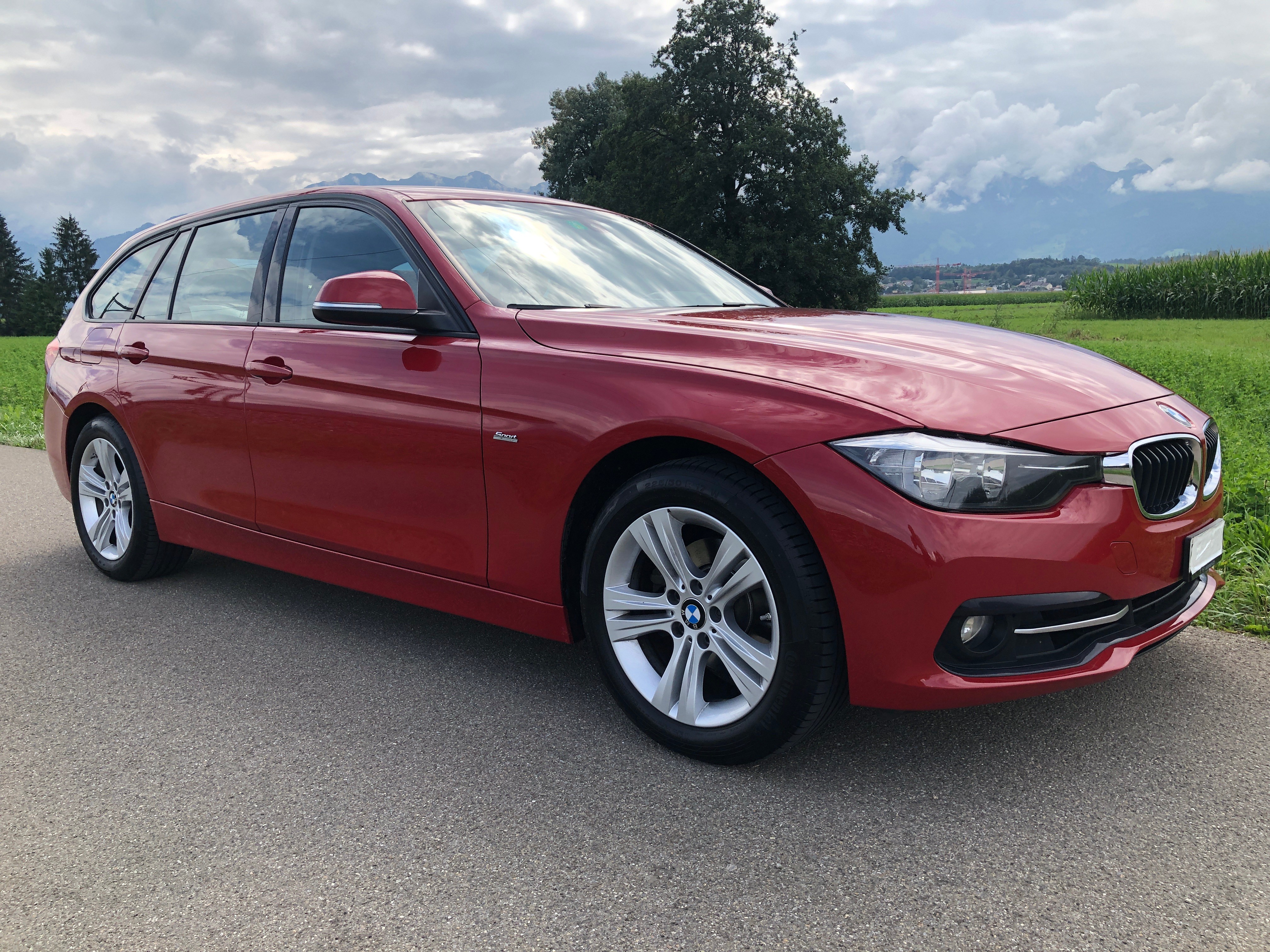 BMW 320i Touring Sport Line