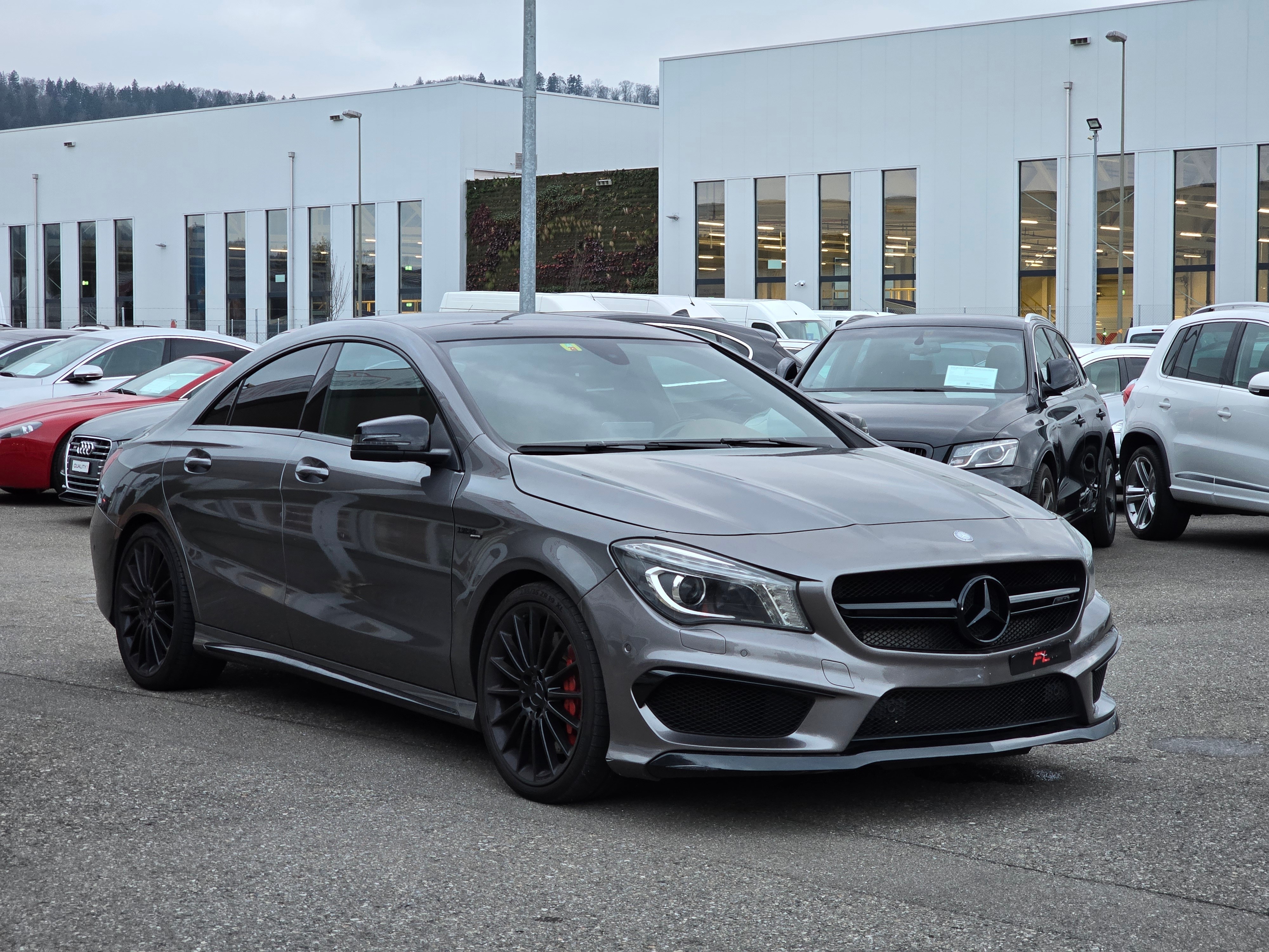 MERCEDES-BENZ CLA 45 AMG 4Matic Speedshift