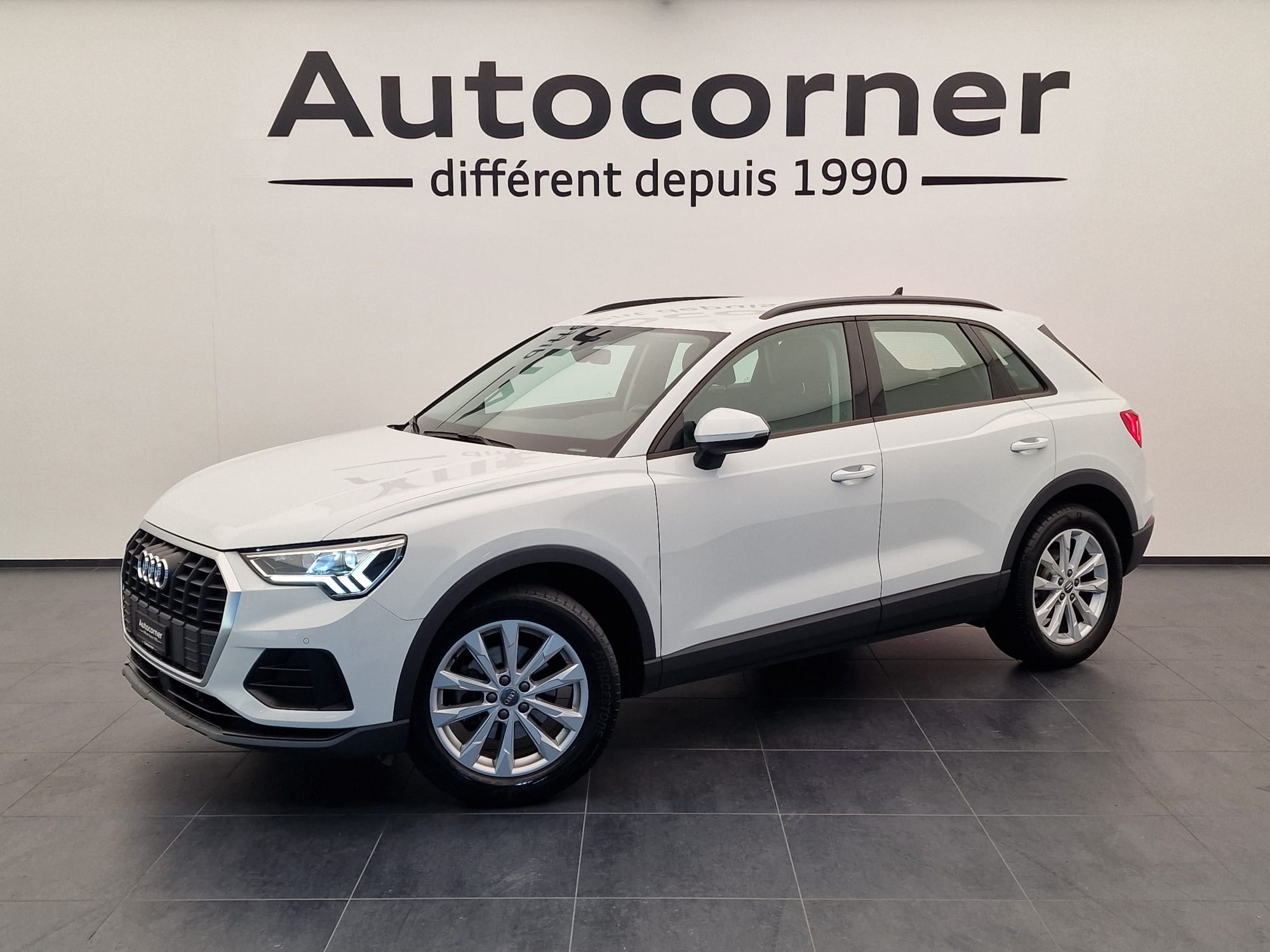 AUDI Q3 35 TFSI S line S-tronic