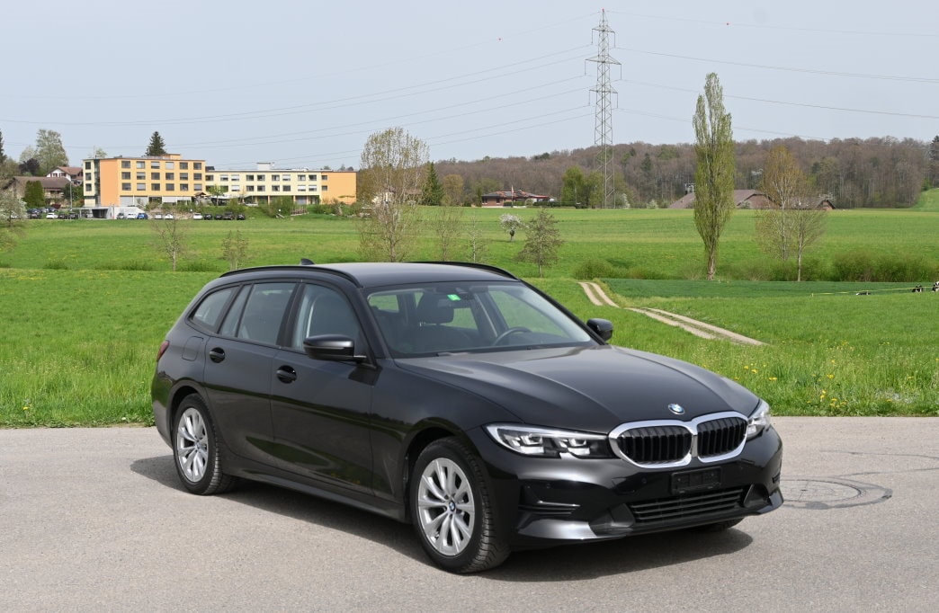 BMW 320d xDrive 48V Touring Steptronic