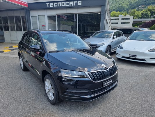 SKODA Karoq 1.0 TSI Ambition