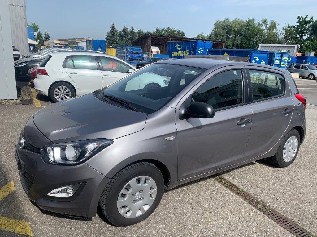 HYUNDAI i20 1.4 Style Automatic