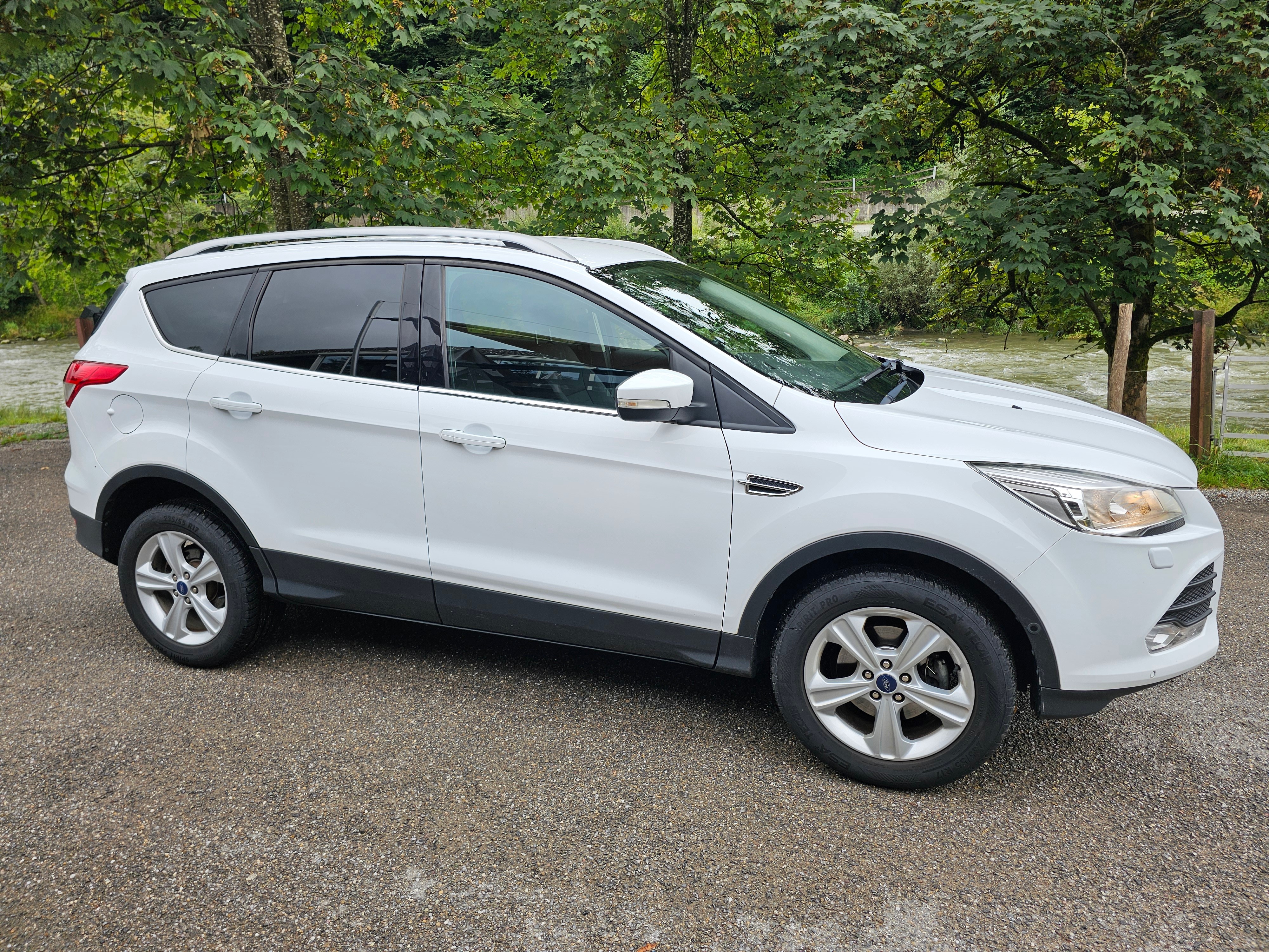 FORD Kuga 1.6 SCTi Carving 2WD