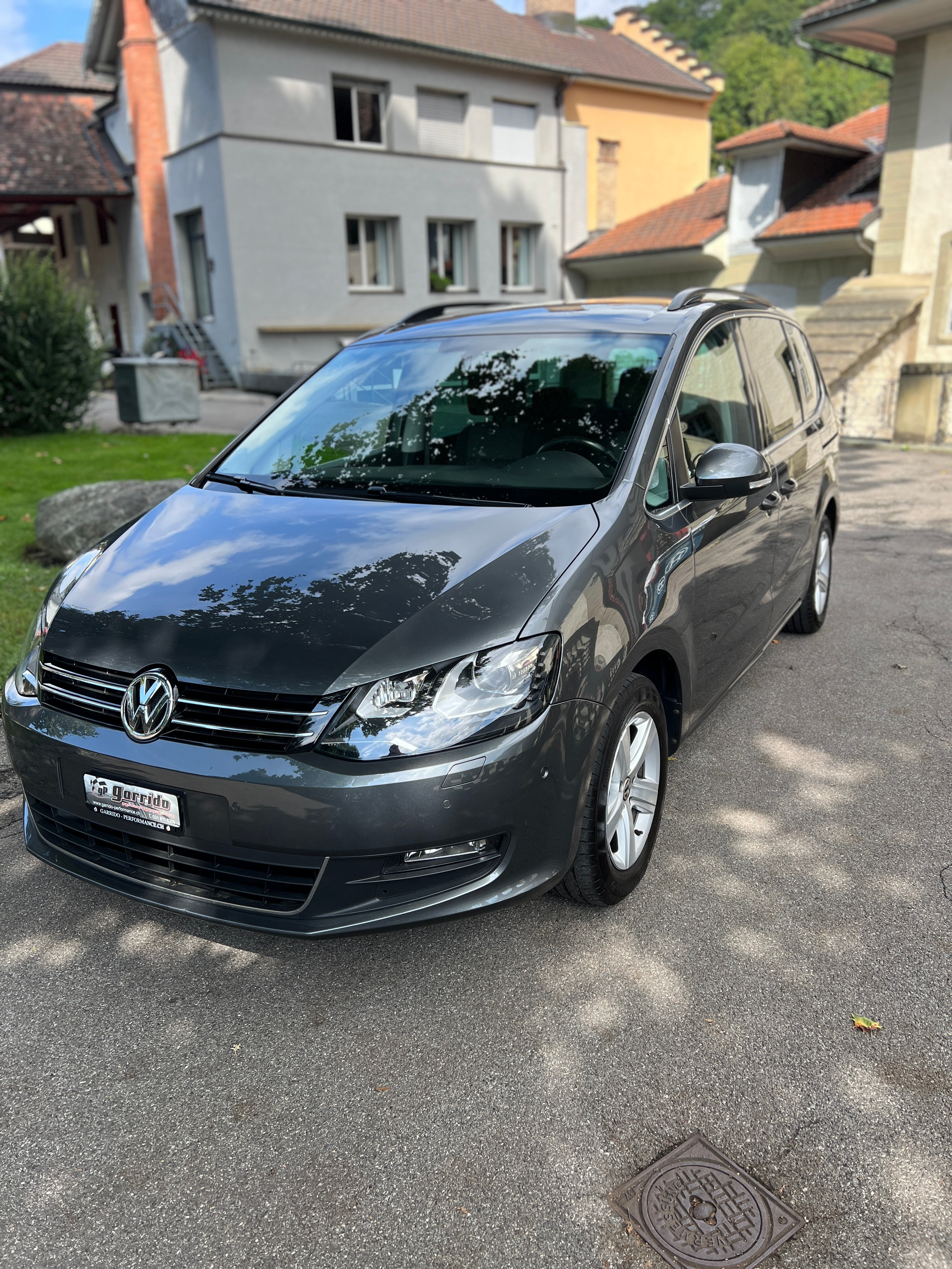 VW Sharan 2.0 TDI BlueMotion Technology Design DSG