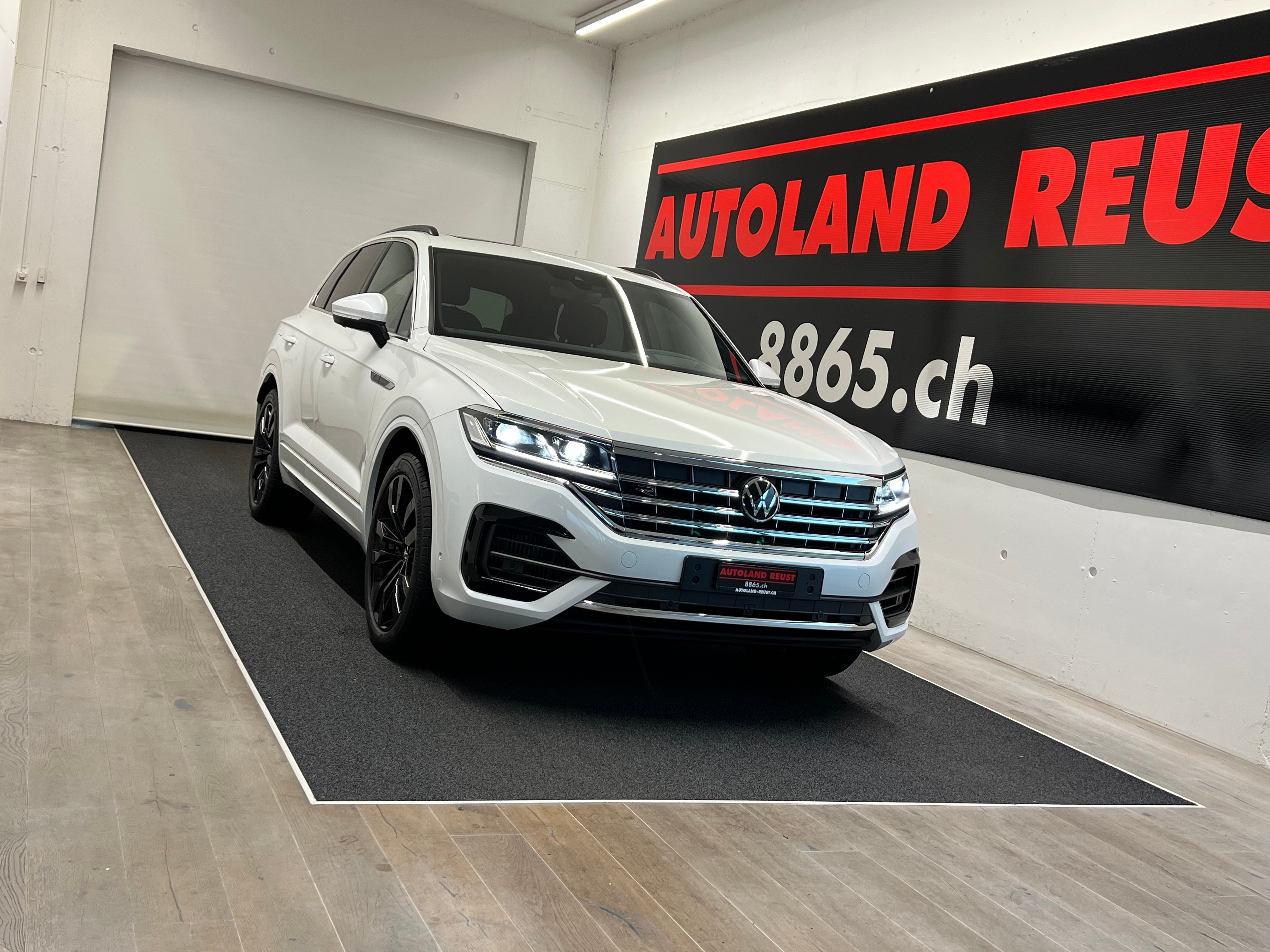 VW Touareg 3.0 TSI R-Line Tiptronic